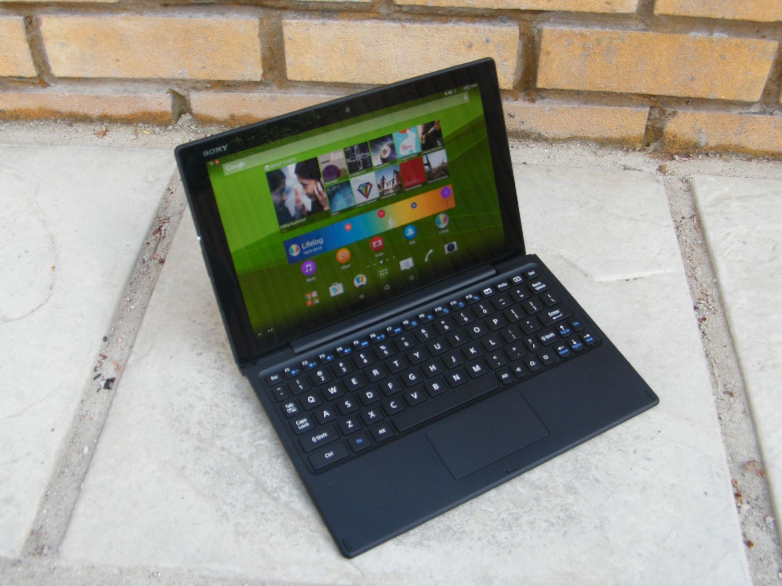 SONY Xperia4 tablet wifi版(SGP712) Sony Xperia Z4 Tablet SGP712 32GB 10.1-Inch Wi-Fi Tablet