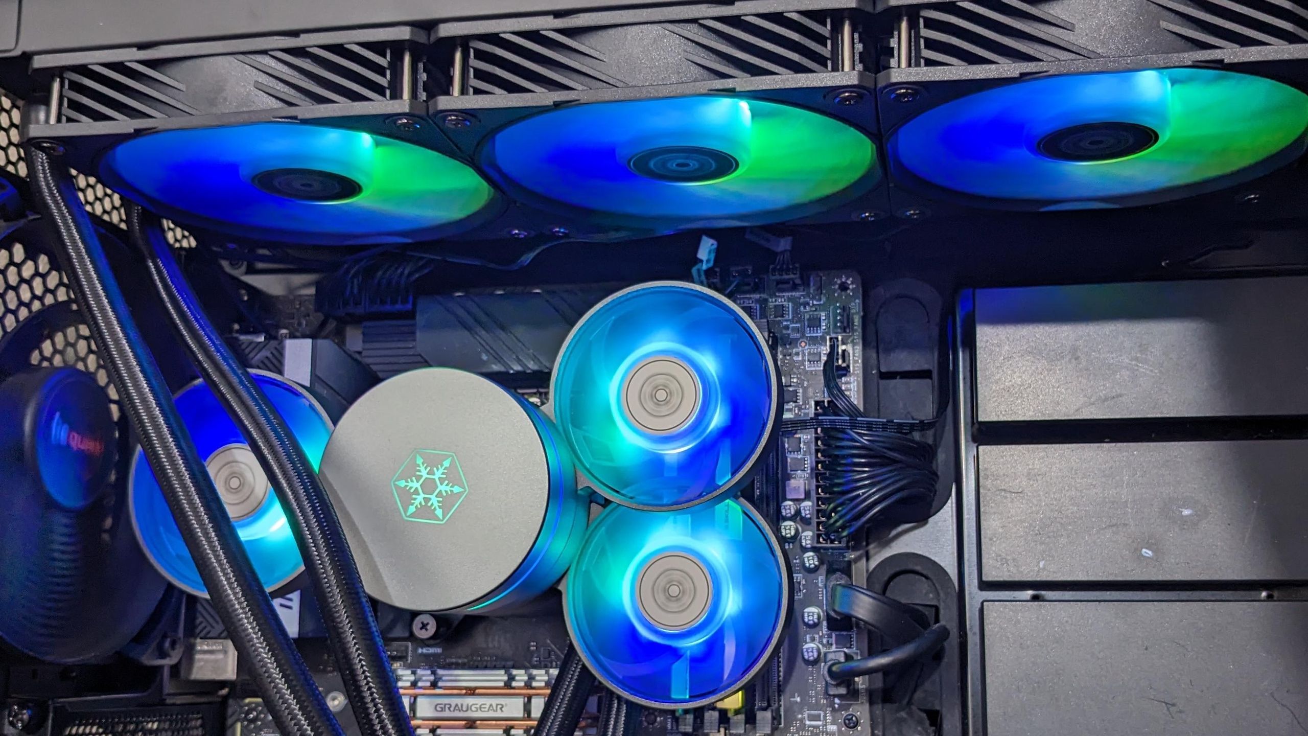 Silverstone IceMyst 360 and 240mm AIO Review: Unique VRM and RAM