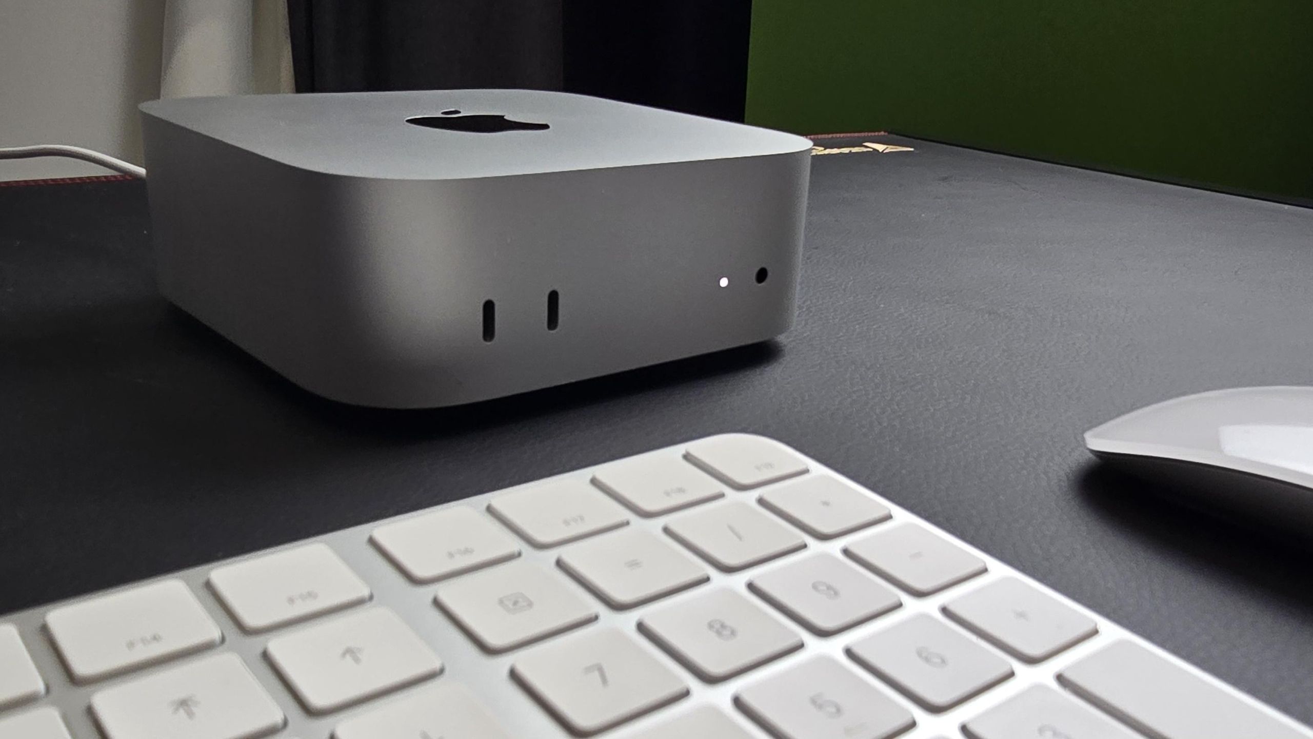 Apple Mac mini M4 256GB +キーボード+トラックパッド TwsbHV4NYoizYbNsBCj5FJ.jpg