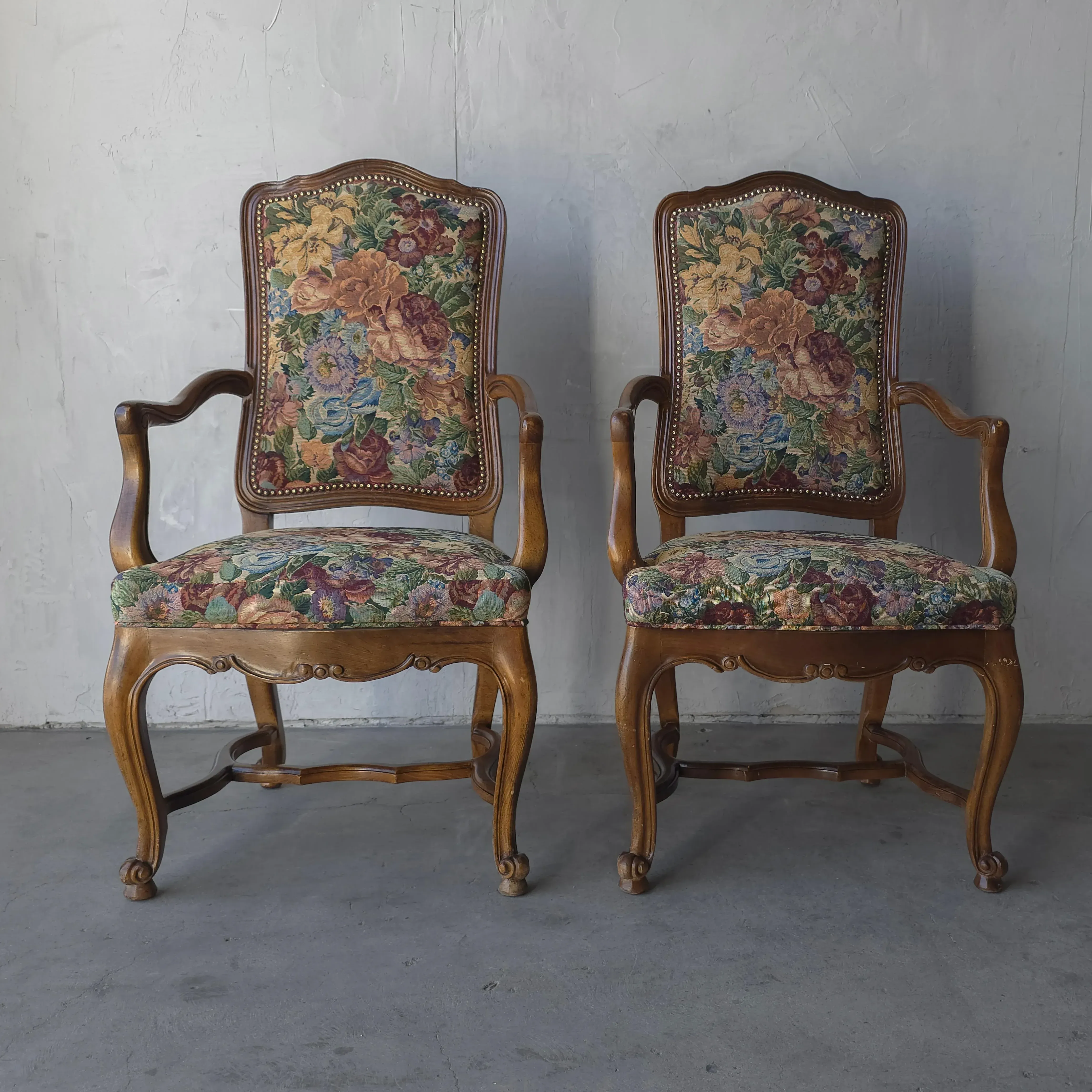 Set of 8 Italian Louis Xv Style Tapestry Dining Chairs