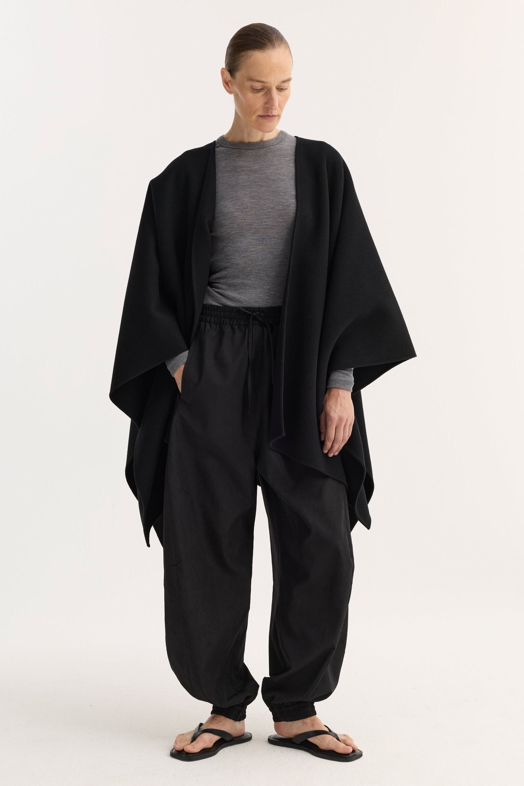Draped Scarf Poncho | Black
