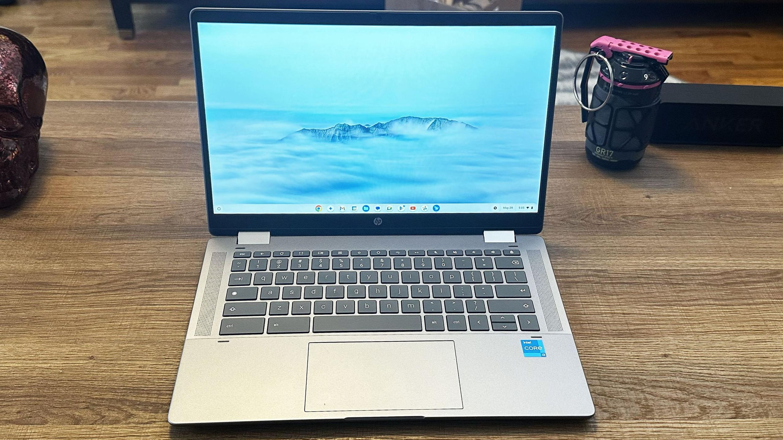 2024年モデル HP chromebook plus x360 14b hp-chromebook-plus-x360_cb1p.