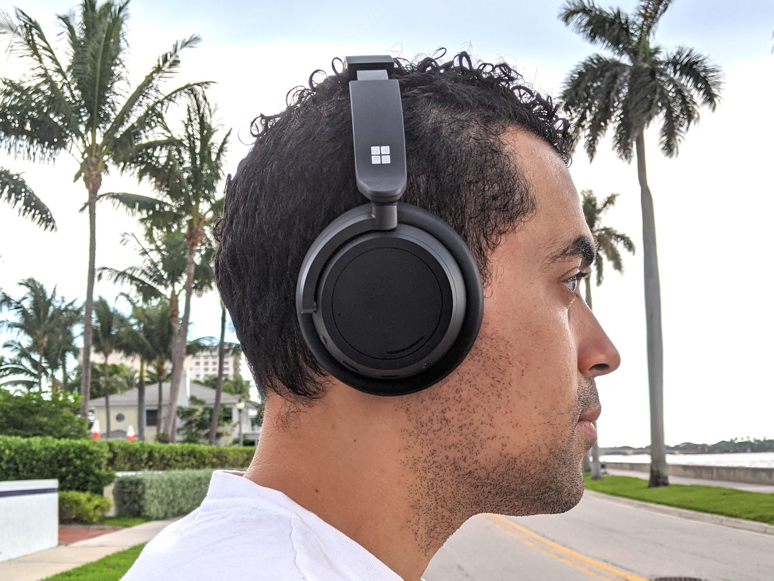 microsoft surface headphones 2 ブラック Amazon.com: New Microsoft Surface Headphones 2 - Matte Black