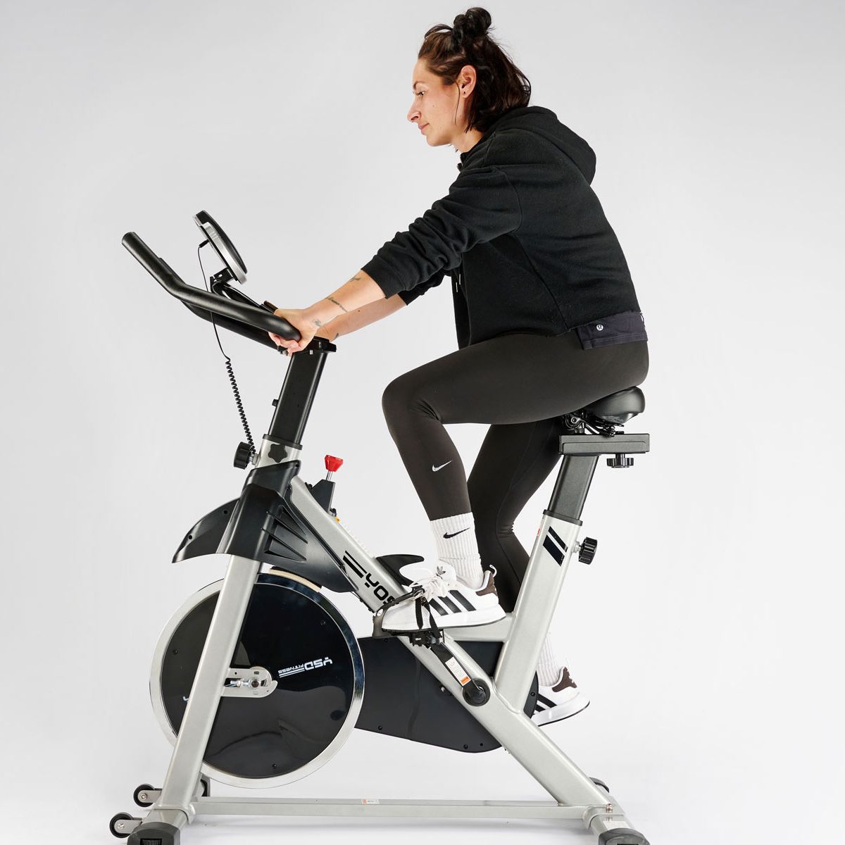 stationary bike life fitness ic1 indoor cycle review