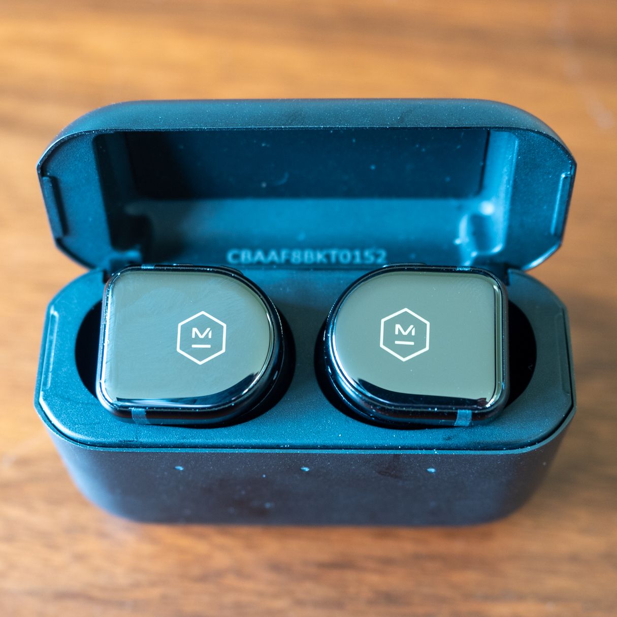 MASTER & DYNAMIC MW08 ブルー