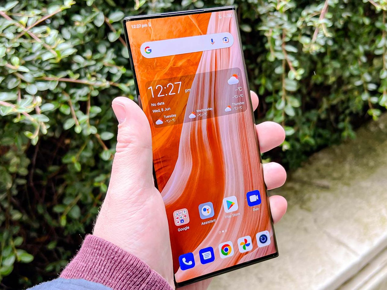 ZTE Axon 40 Ultra review: Can this flagship compete with Android's