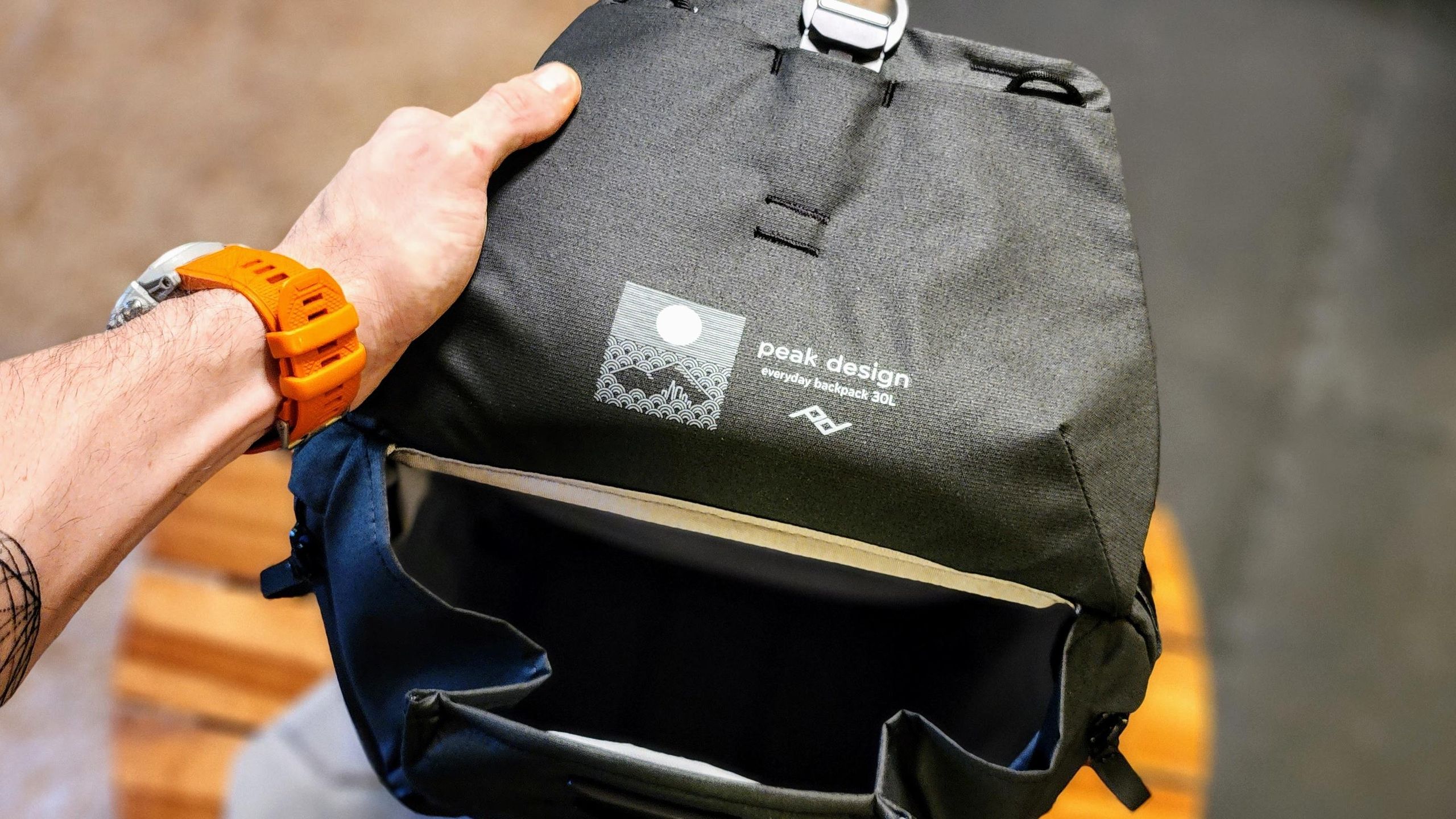 【美品】PeakDesign EverydayBackpack30LブラックV2 Peak Design Everyday Backpack V2 30L review | Laptop Mag