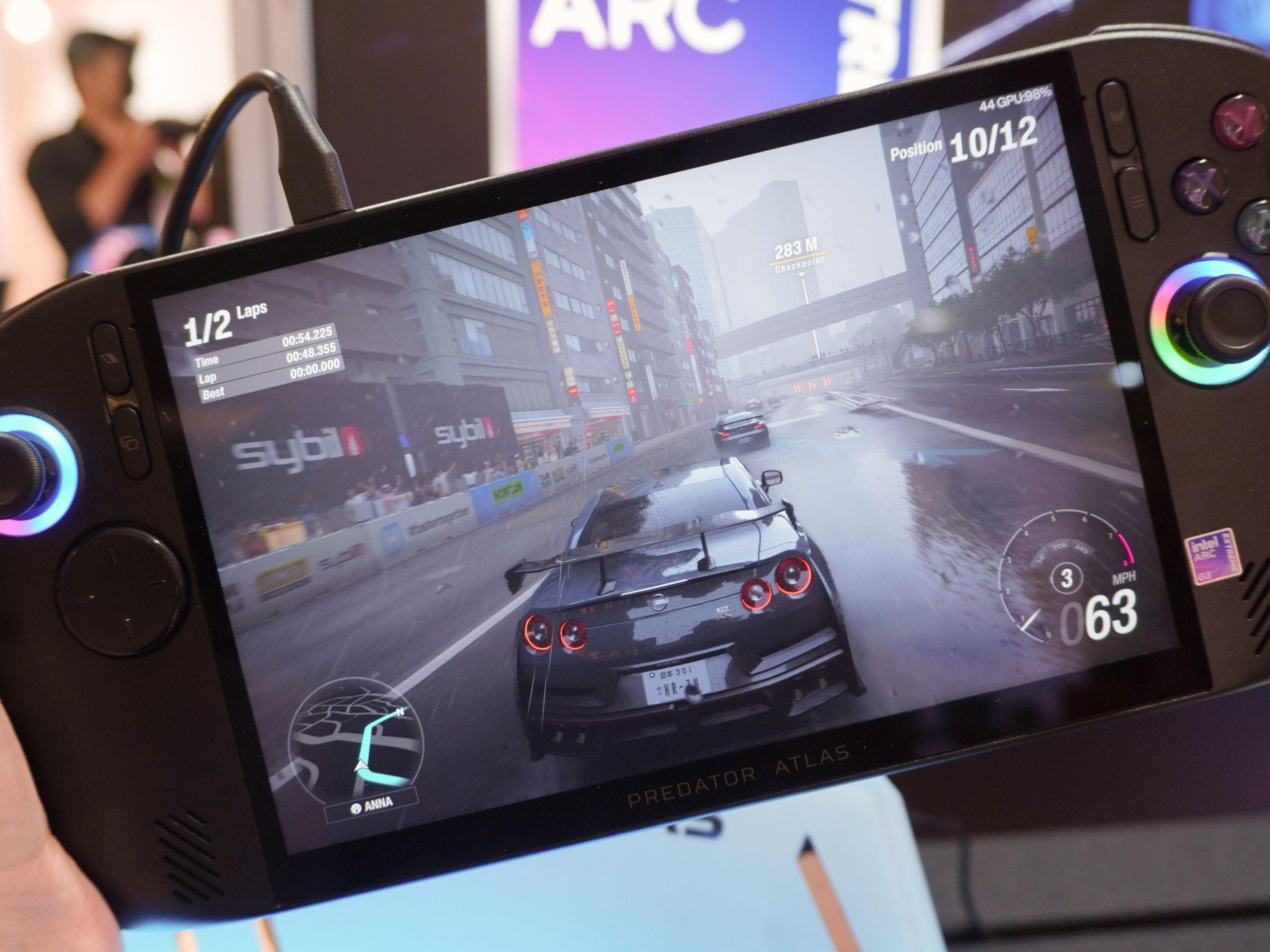 クレヨン7色★美品★Predator 8K-3★バット+エクステ I tested the Acer Predator Atlas 8, and played a game Intel told
