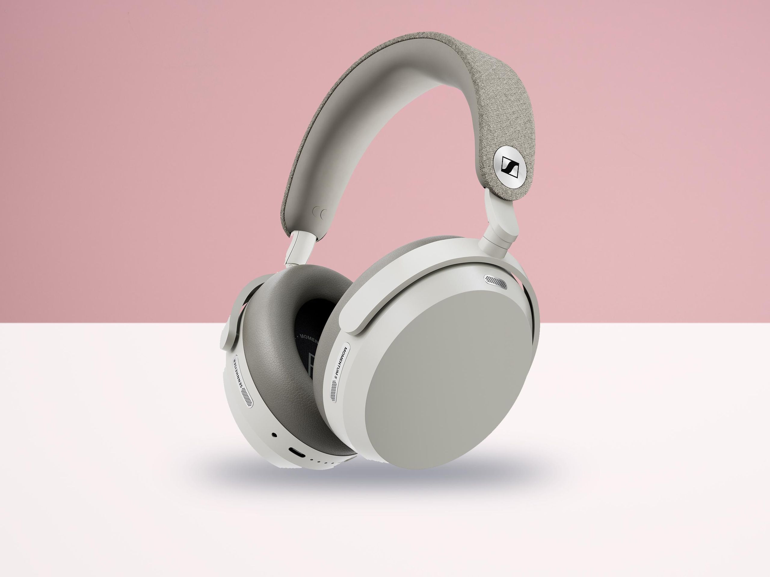 Sennheiser finally launches the successor to its ultra-popular 5