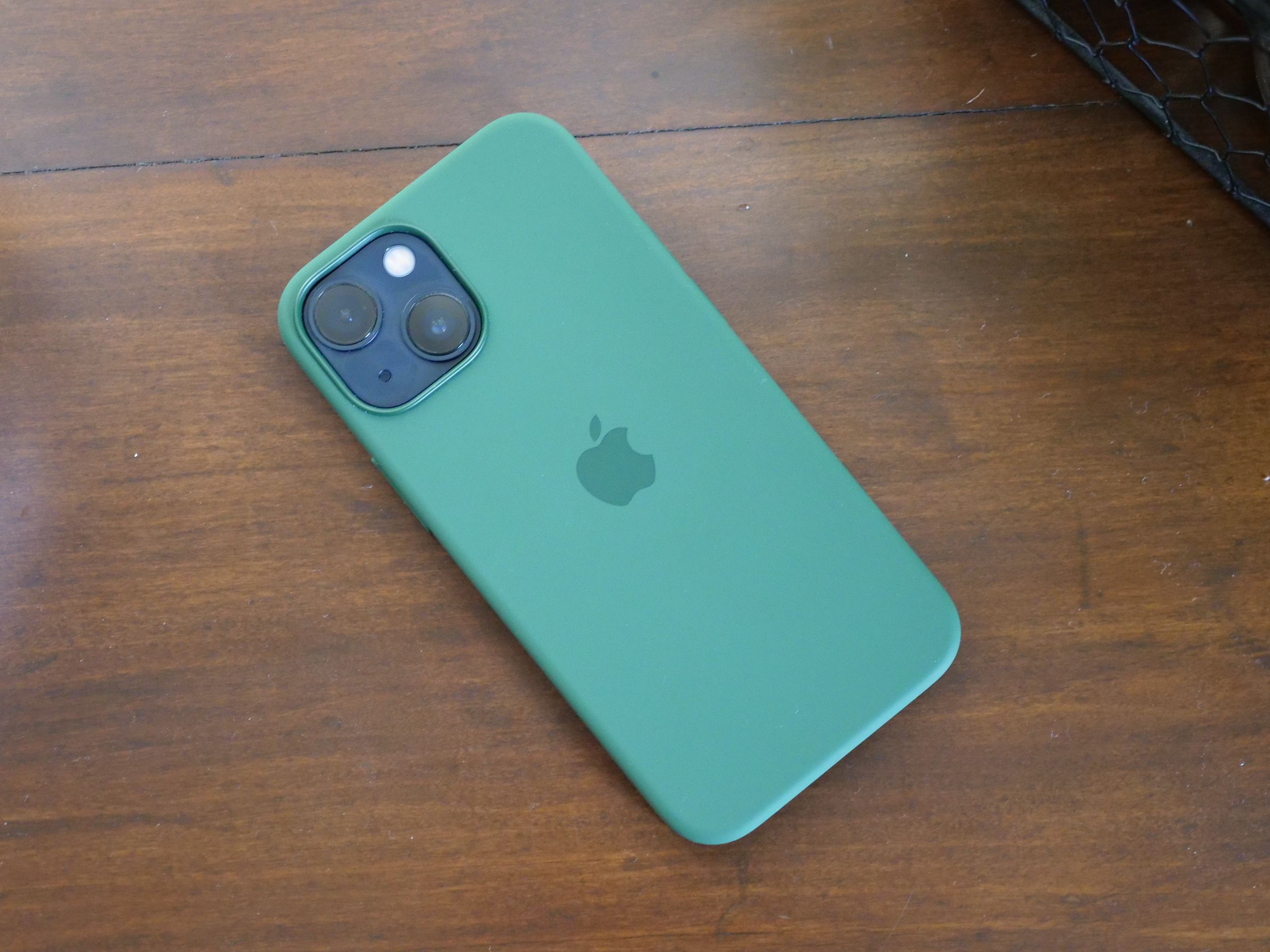 Apple - iPhone6plus 大幅値下げ中14000→10999 アップル、「3D Touch」対応の「iPhone 6s/6s Plus」を9/25に
