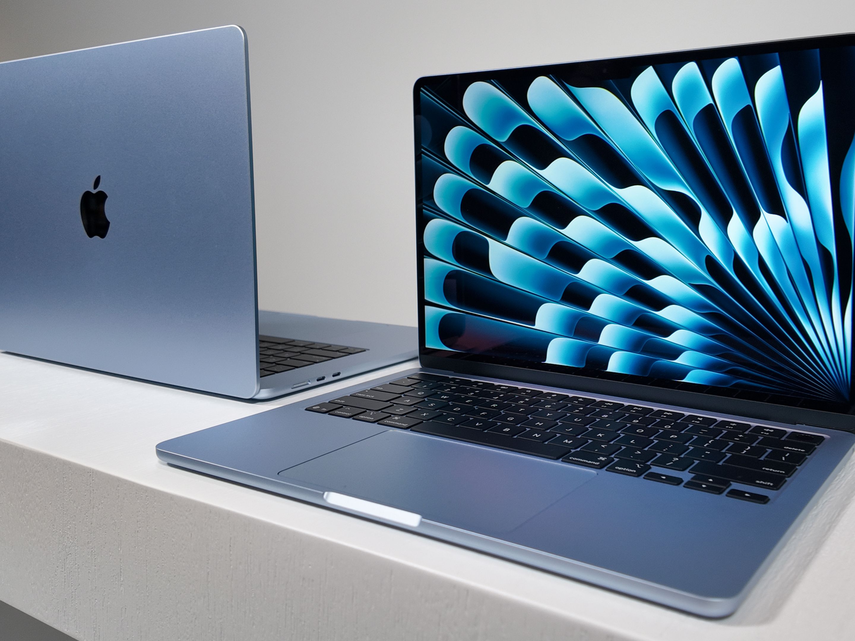 【期間限定販売】MacBook Airシルバー M4 512GB UKキーボード Amazon.co.jp: Macbook Air 13/15(2025)/ Pro 14/16 專用