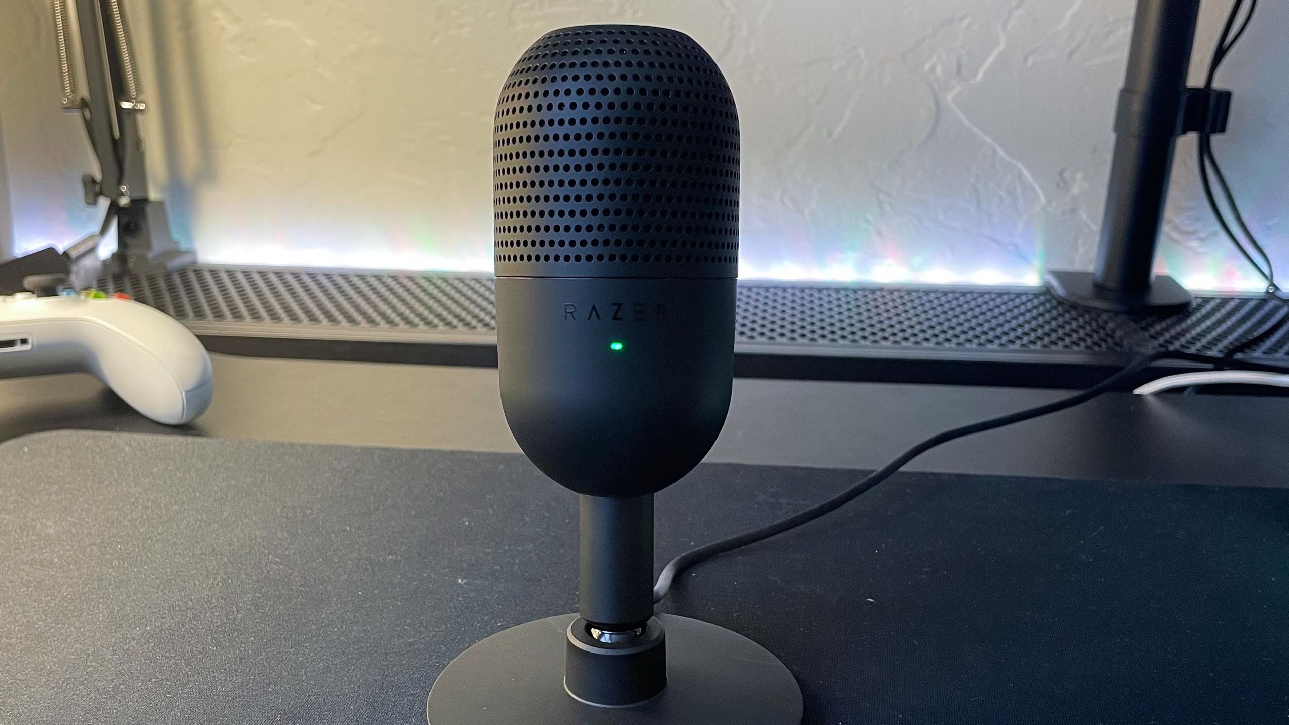 【新品未開封】RAZER 新モデル SEIREN V3 Mini ブラック Amazon.co.jp: Razer Seiren V3 Mini USBマイク:コンデンサーマイク