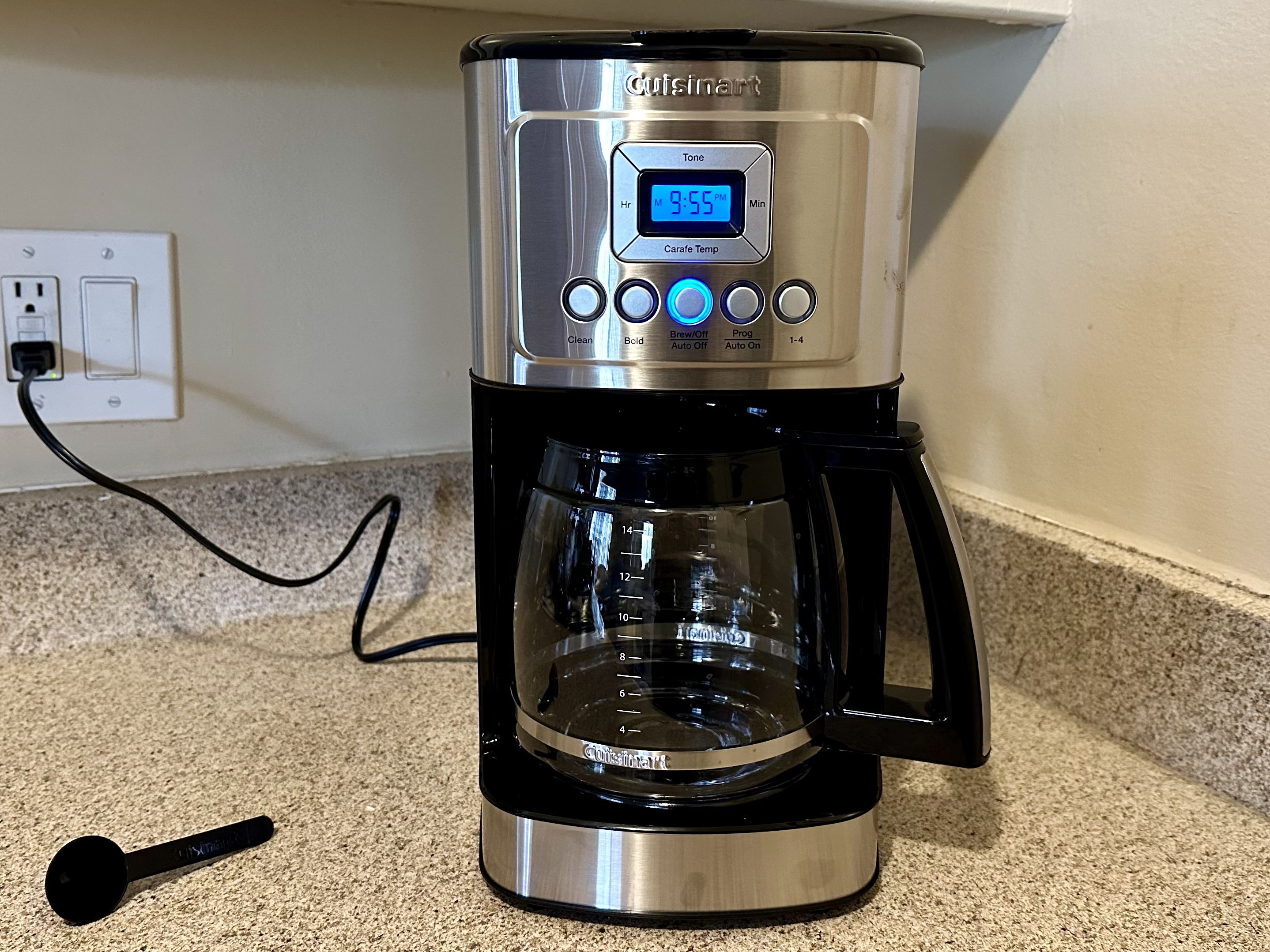 クイジナート　Cuisinart DCC-3200P1 コーヒーメーカー bgzrZpSSegJ7yuRTyqnjGK.jpg