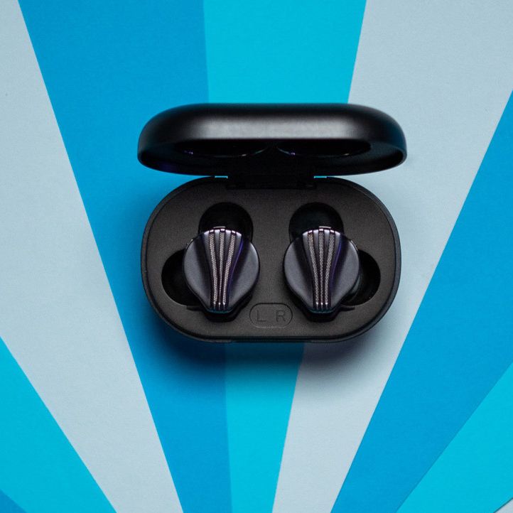 【美品】FiiO FW5 （2BA＋1DD..DAC）+ SK-FW5 FiiO FW5 TWS True Bluetooth 5.2 Earbuds,w/1DD+2BA 10mm Hybrid