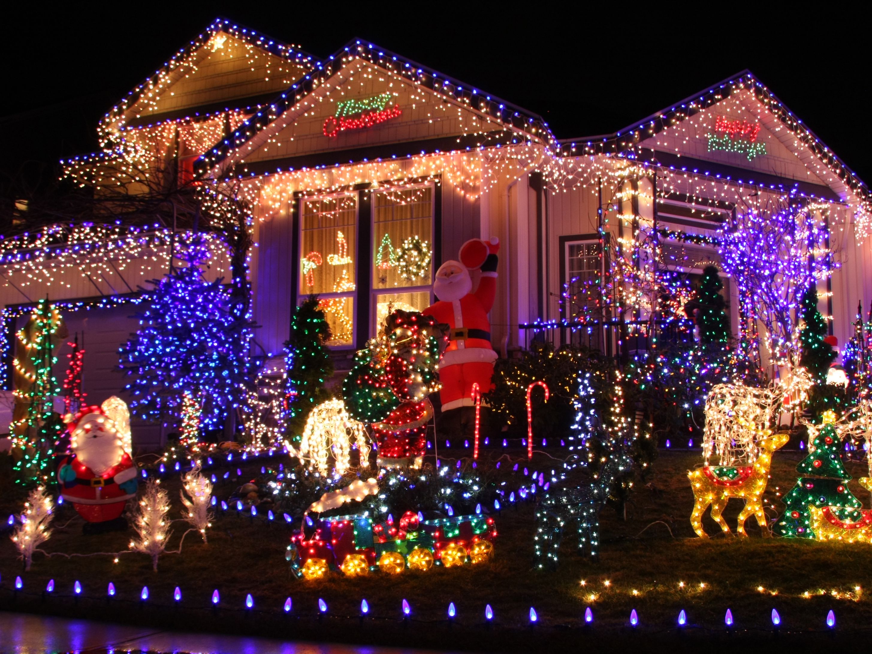 Tacky Outdoor Christmas Decorations