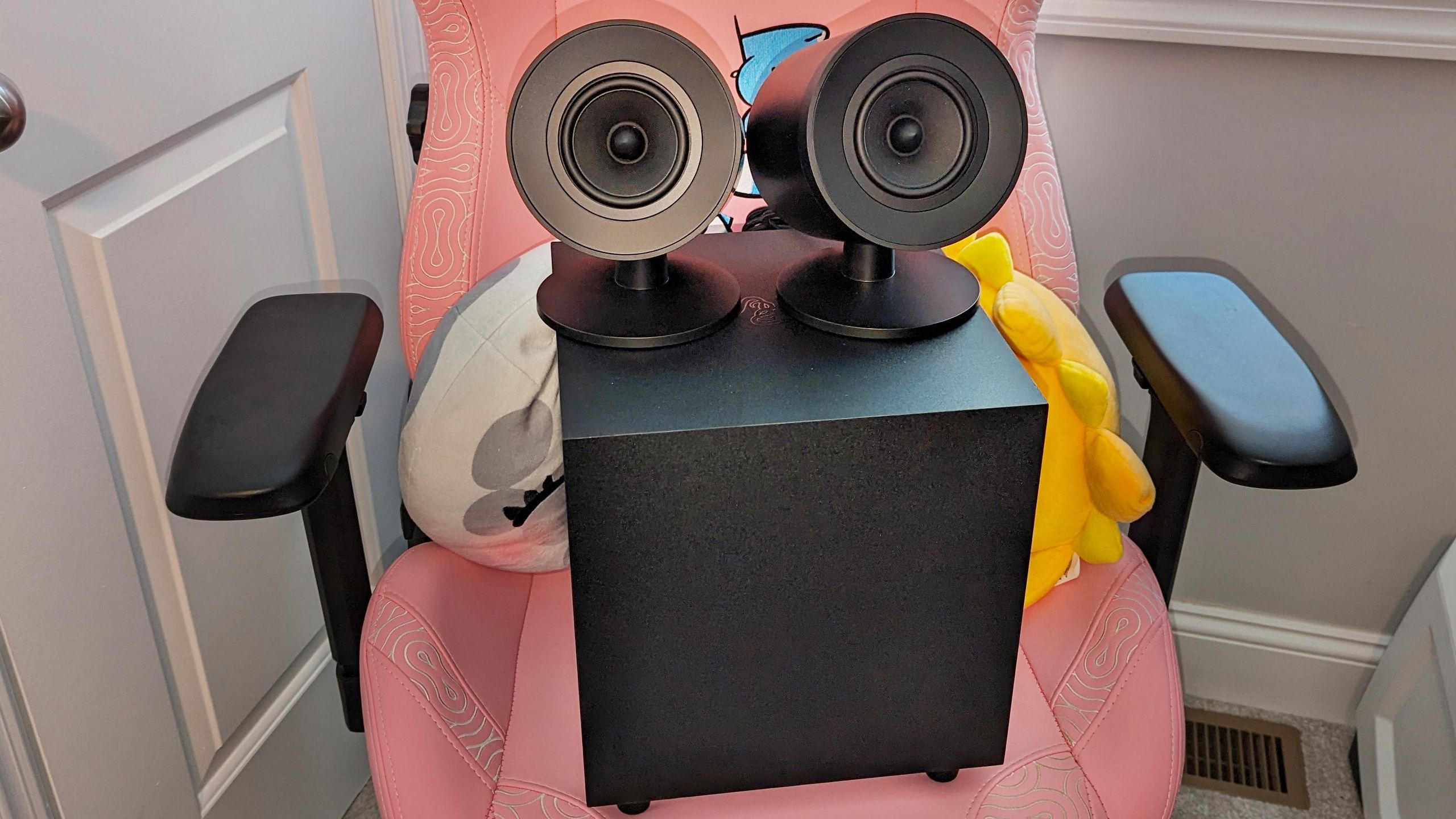 【完全未使用】RAZER NOMMO V2 PRO 2.1 PC Gaming Speakers with Wireless Subwoofer - Razer Nommo V2