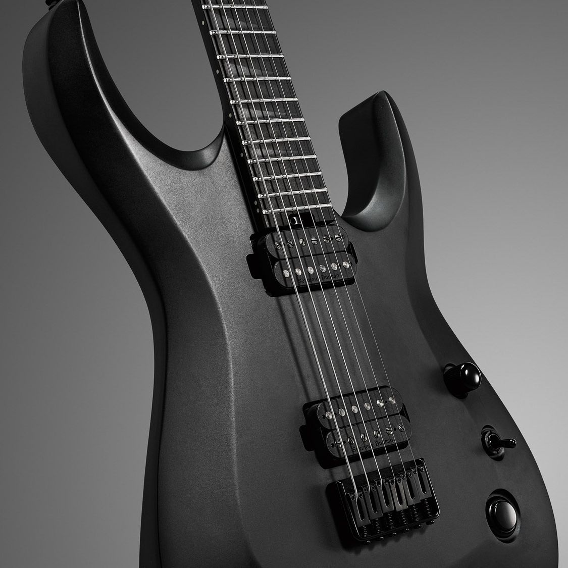ギター Jackson Pro Plus XT Soloist SLAT HT6 Jackson Pro Plus XT Soloist SLAT HT6 Baritone Electric