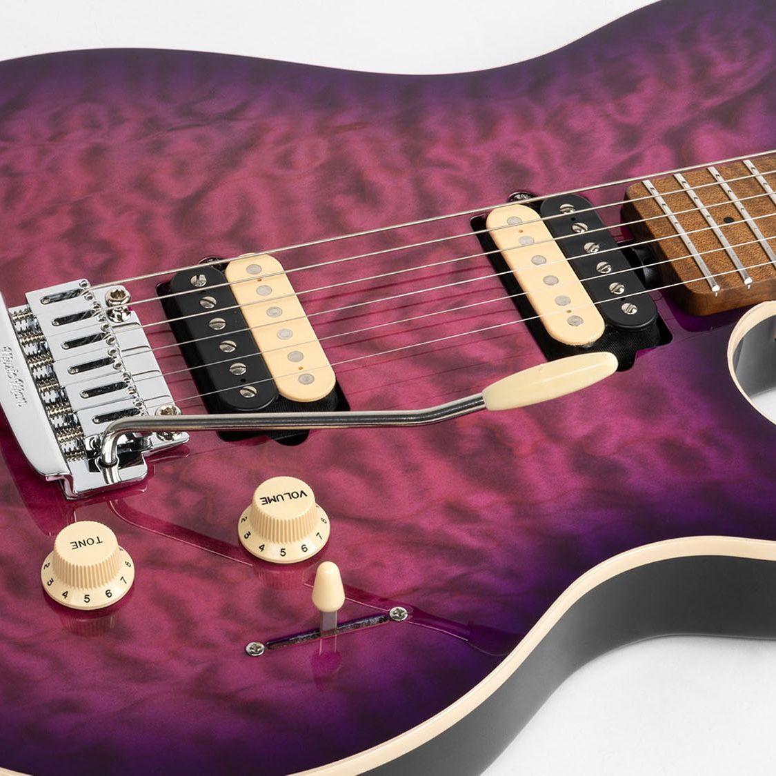 MUSIC MAN ERNIE BALL エレキベース Ernie Ball Music Man Axis review | Guitar World