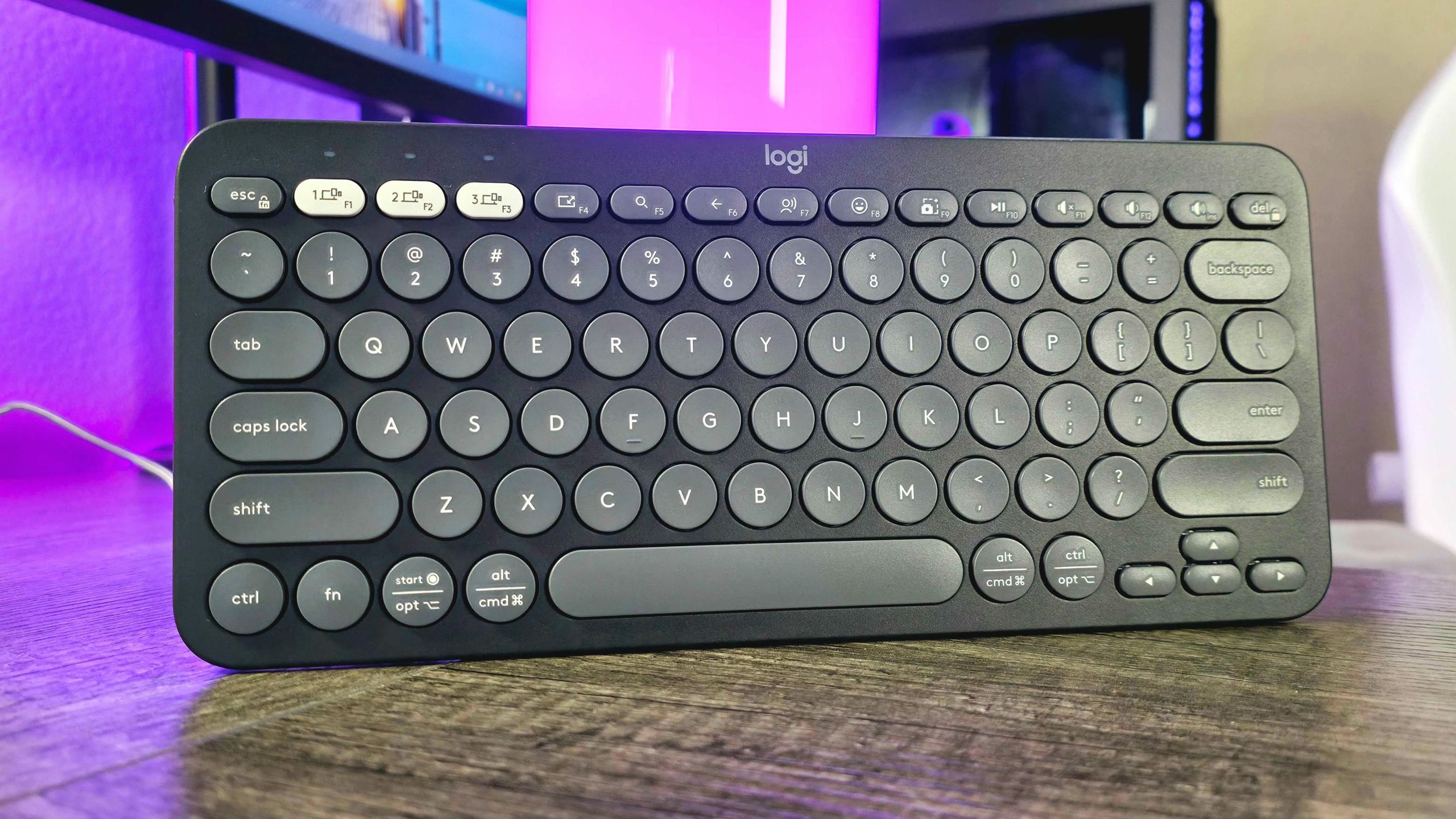 Logitech Pebble Keys 2 (K380s) review: The best for just $40