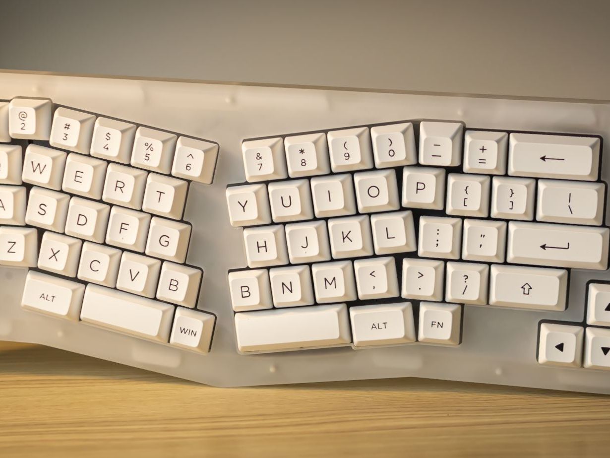 Akko ACR Pro Alice Plus Review: An Affordable Split Layout | Tom's