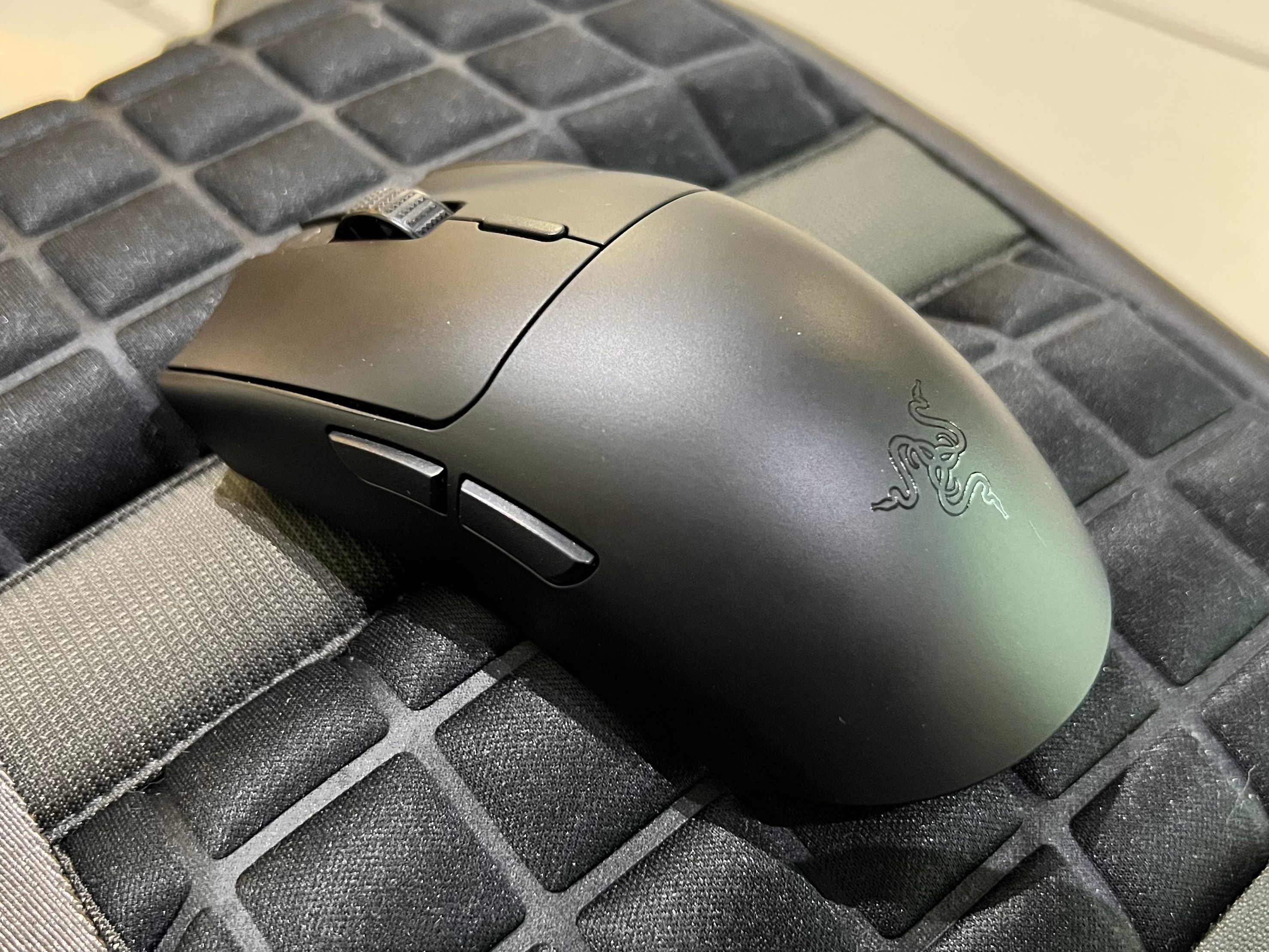 マウス・トラックボール viper deathadder v3 hyperspeed Razer DeathAdder V3 HyperSpeed: Ultralight Wireless Esports
