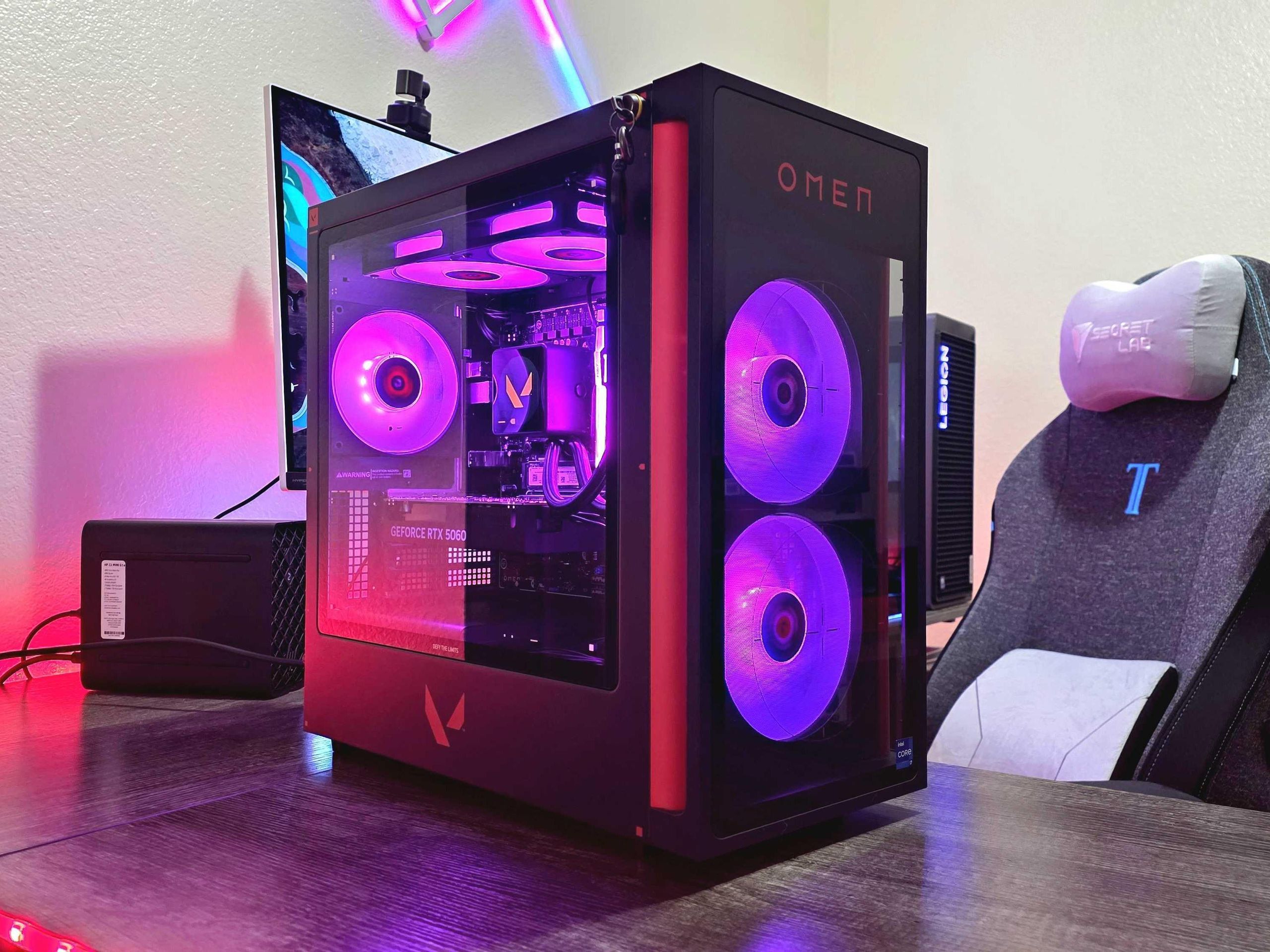First look at the HP OMEN 35L VALORANT Limited Edition | Windows 