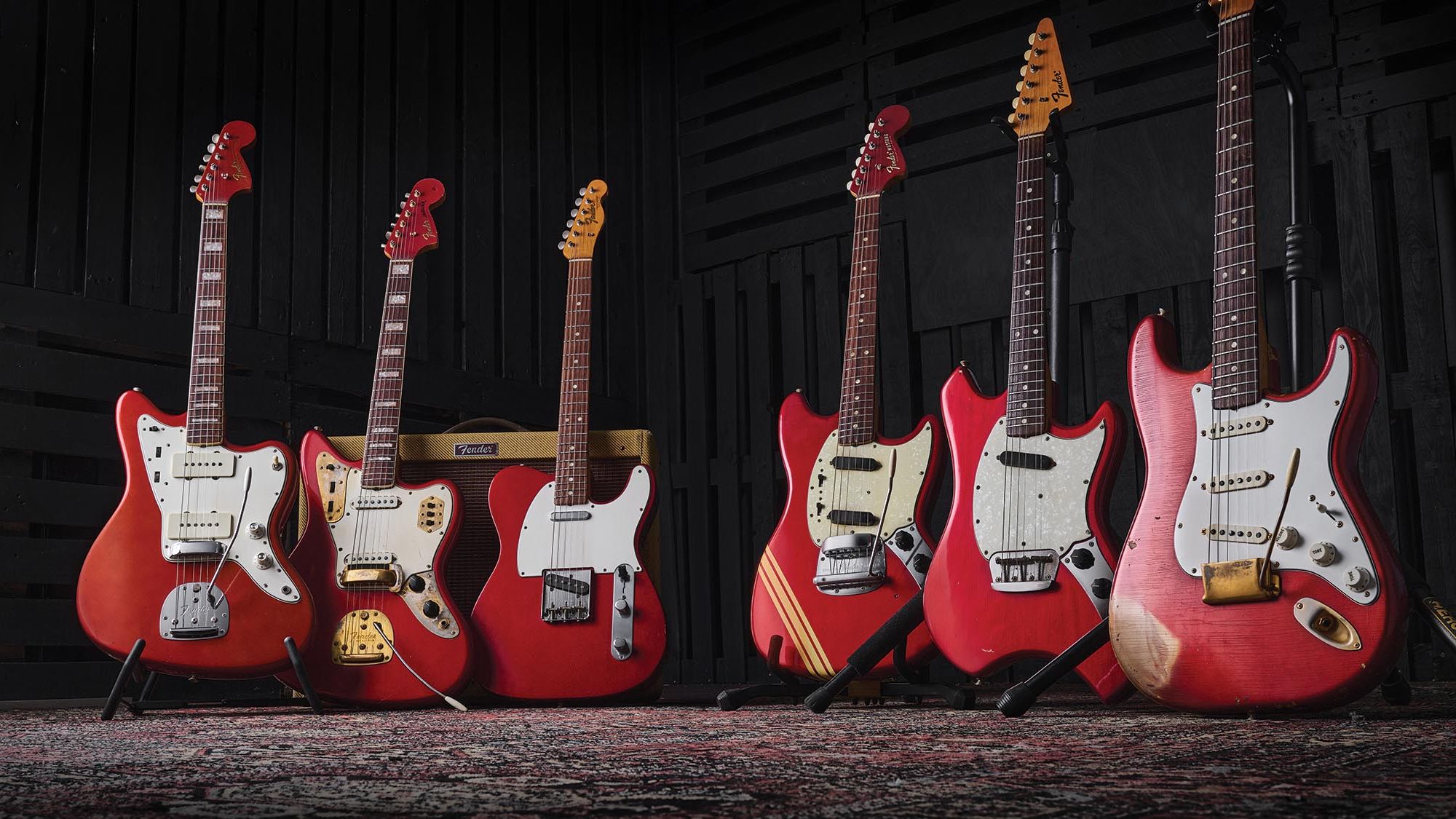 ギター Fender Stratocaster Candy Apple Red Why Candy Apple Red Fenders still drive guitarists wild | Guitar World