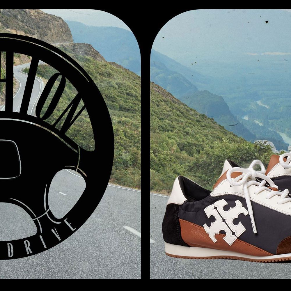 Tory Burchトリ－バ－チ　バレーシュ－ズ　8M　25mc Tory Burch's Tory Sneaker Review | Marie Claire