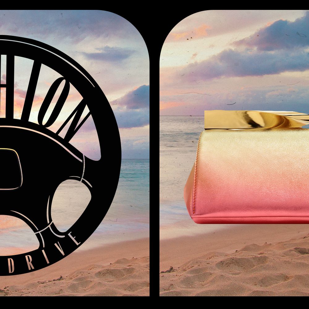 Fashion Test Drive: Aquazzura's Twist Clutch | Marie Claire