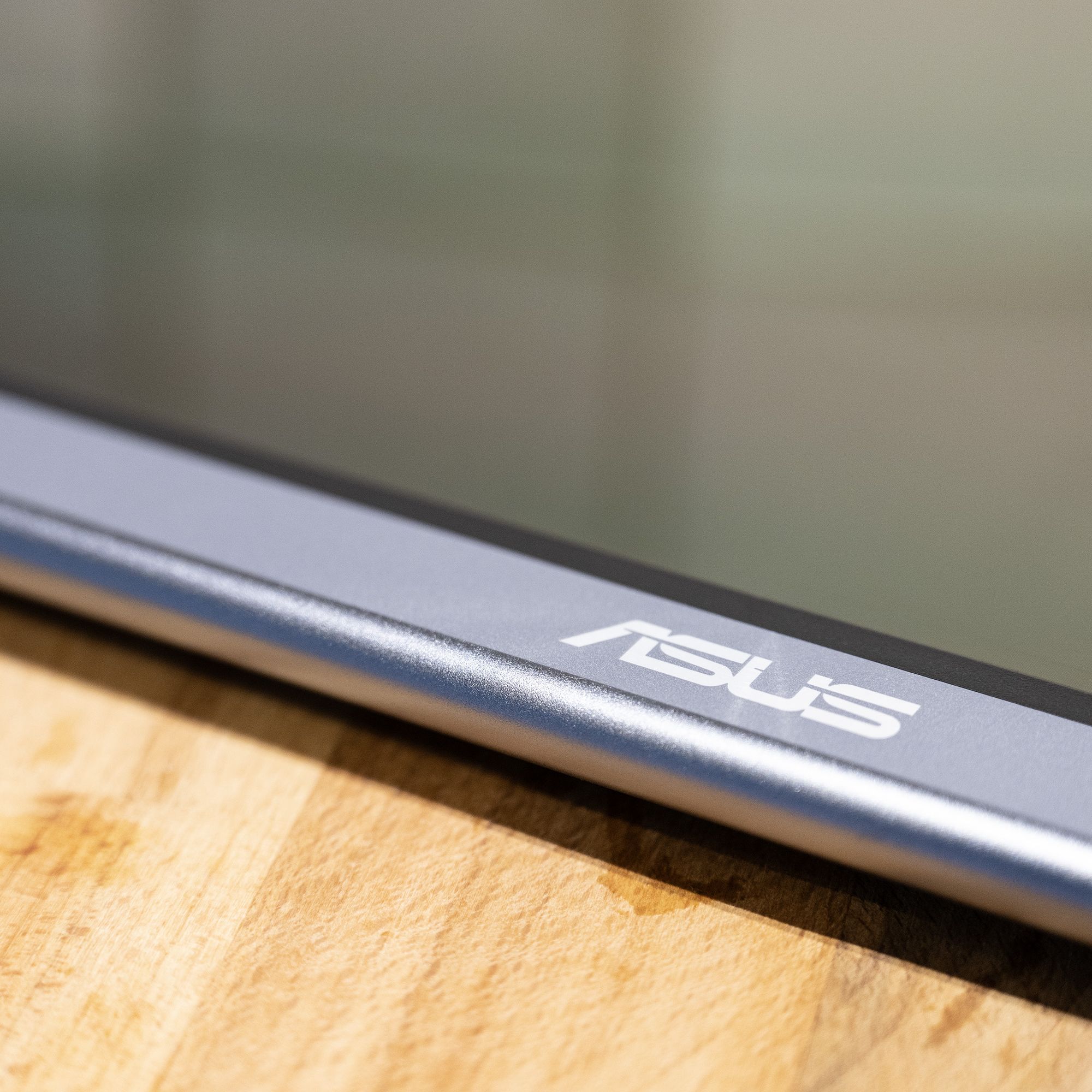 ASUS ZenScreen MQ16AH review: portable OLED quality | Creative Bloq