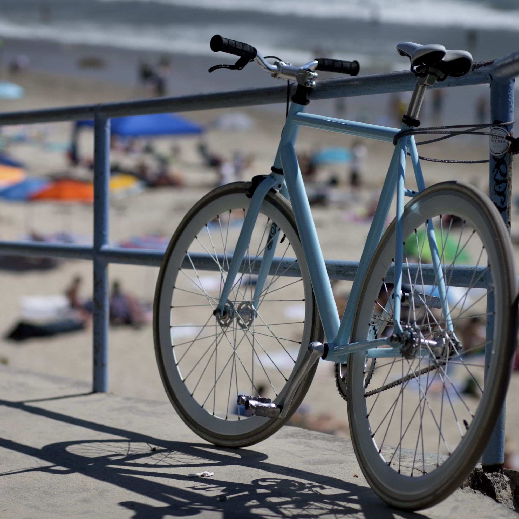 fixed wheel bicycle