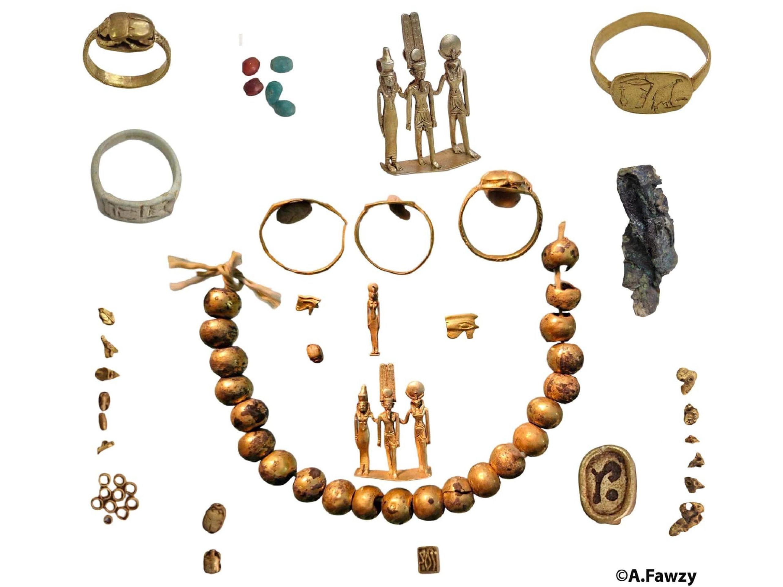 2,600-year-old jewelry stash from ancient Egypt includes gold