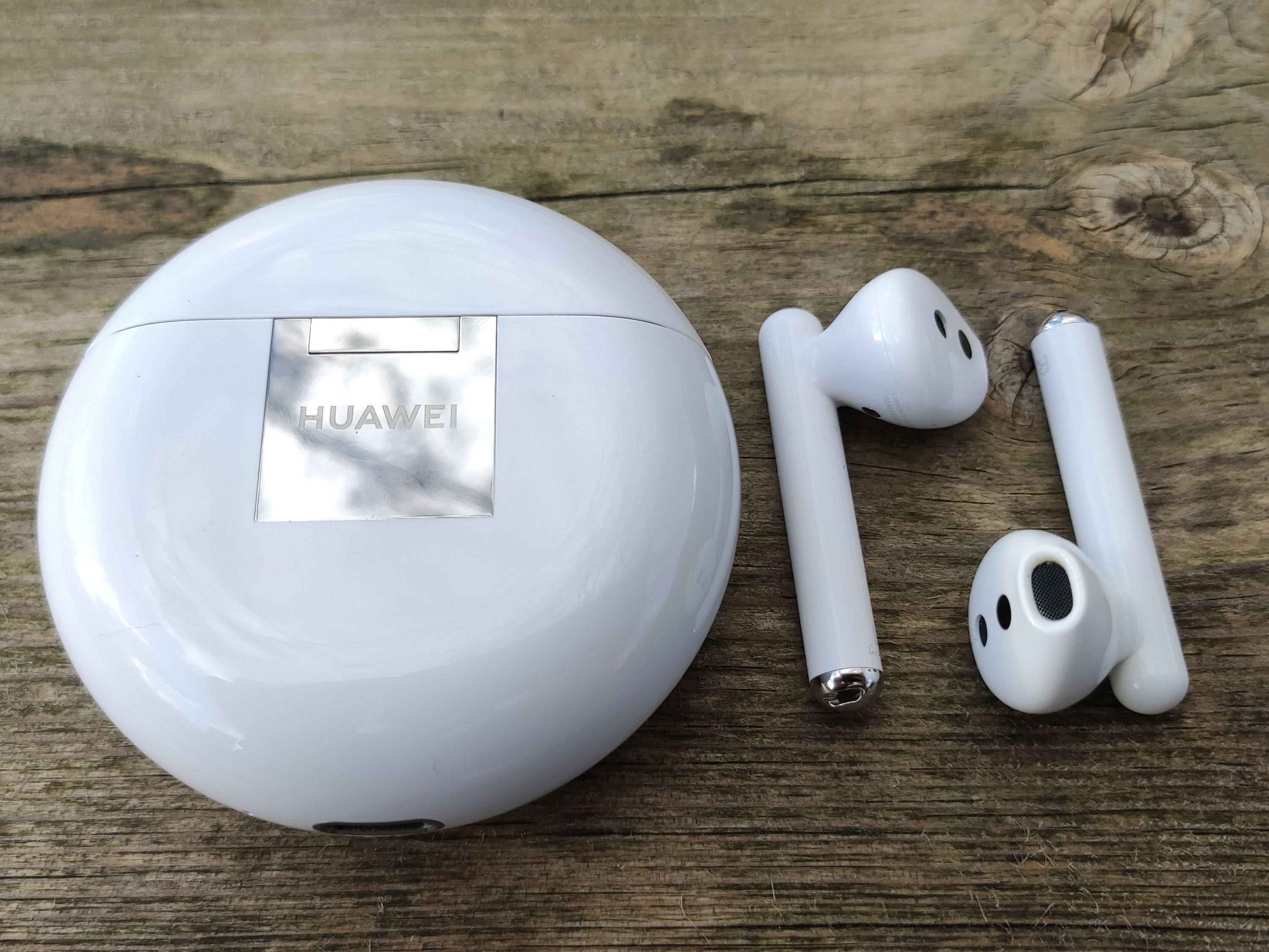 Huawei FreeBuds 3　ホワイト 新品未開封 Huawei FreeBuds 3, Wireless Earphones with Noise