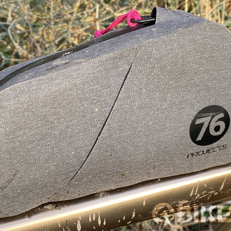 76 Projects A.S.S top tube bag review | Bike Perfect
