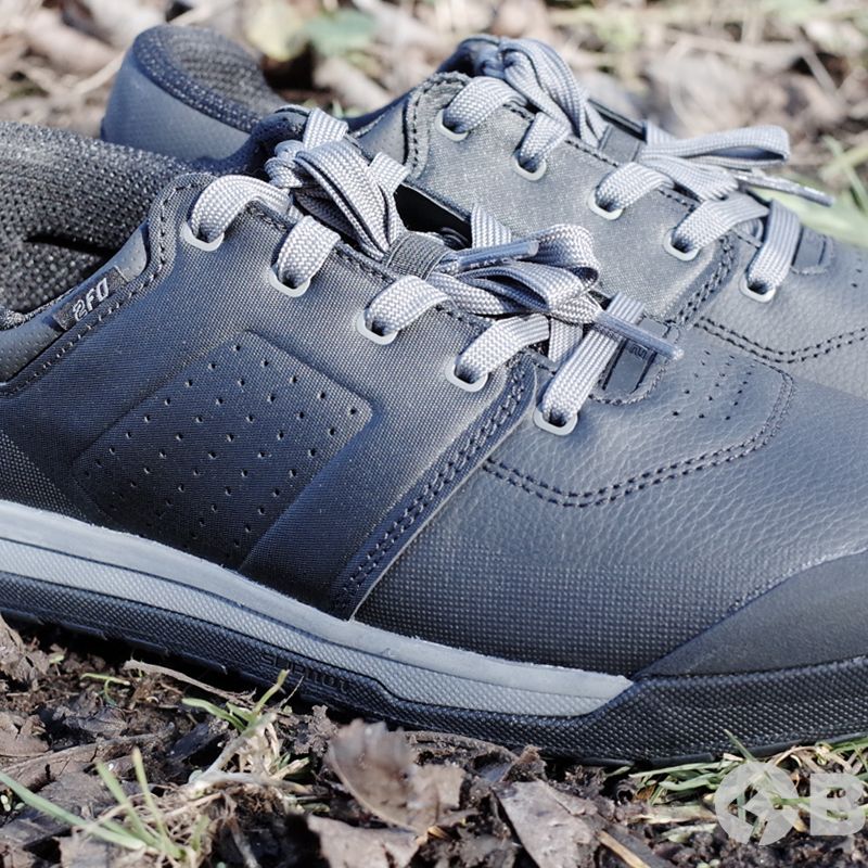 新品 SPECIALIZED 2FO DH FLAT SHOES 27cm 2FO DHシューズ 全開の走りを 足元から｜スペシャライズド公式ブログ
