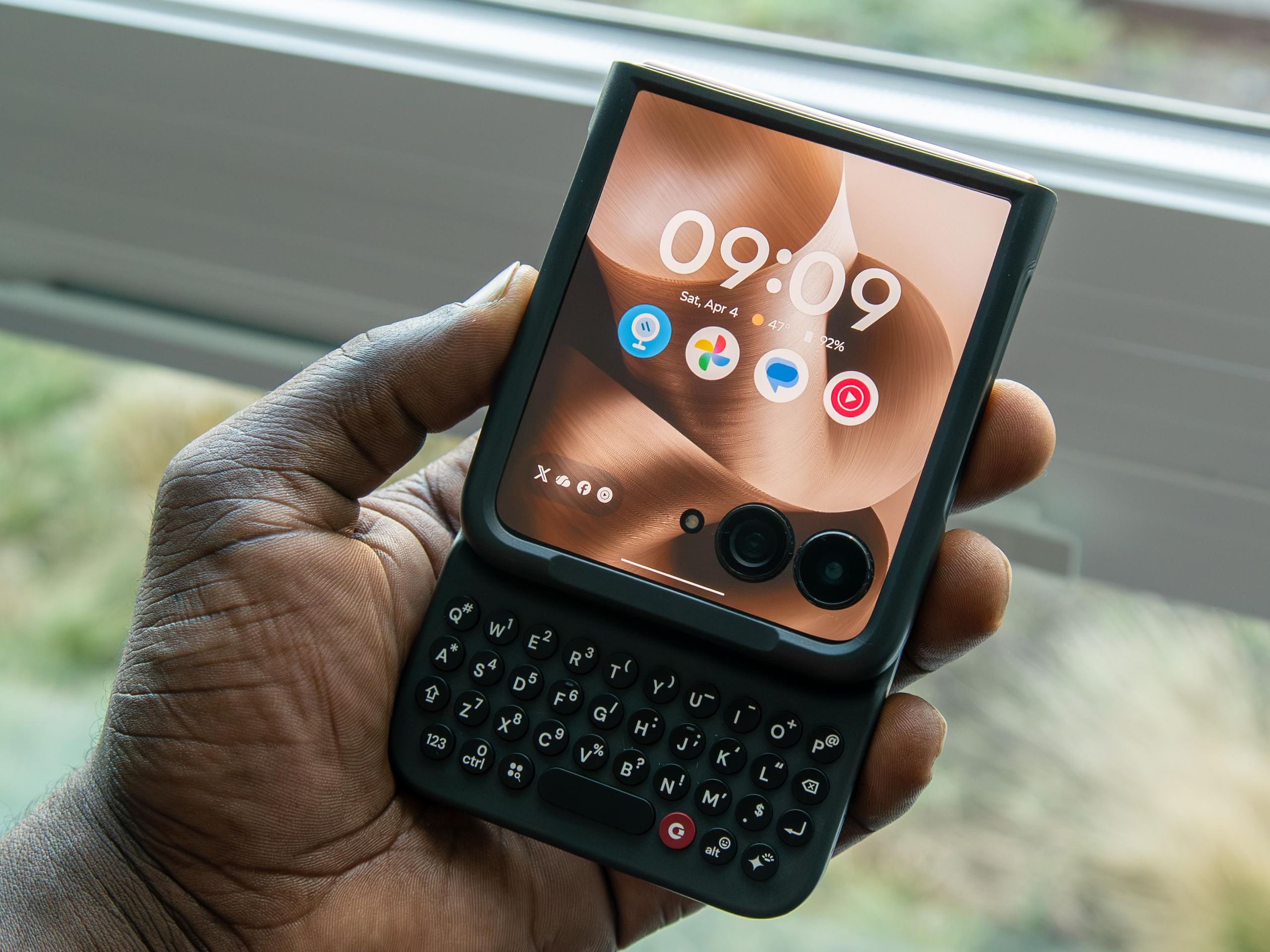 3 reasons I love the Clicks Keyboard for Motorola Razr and 3