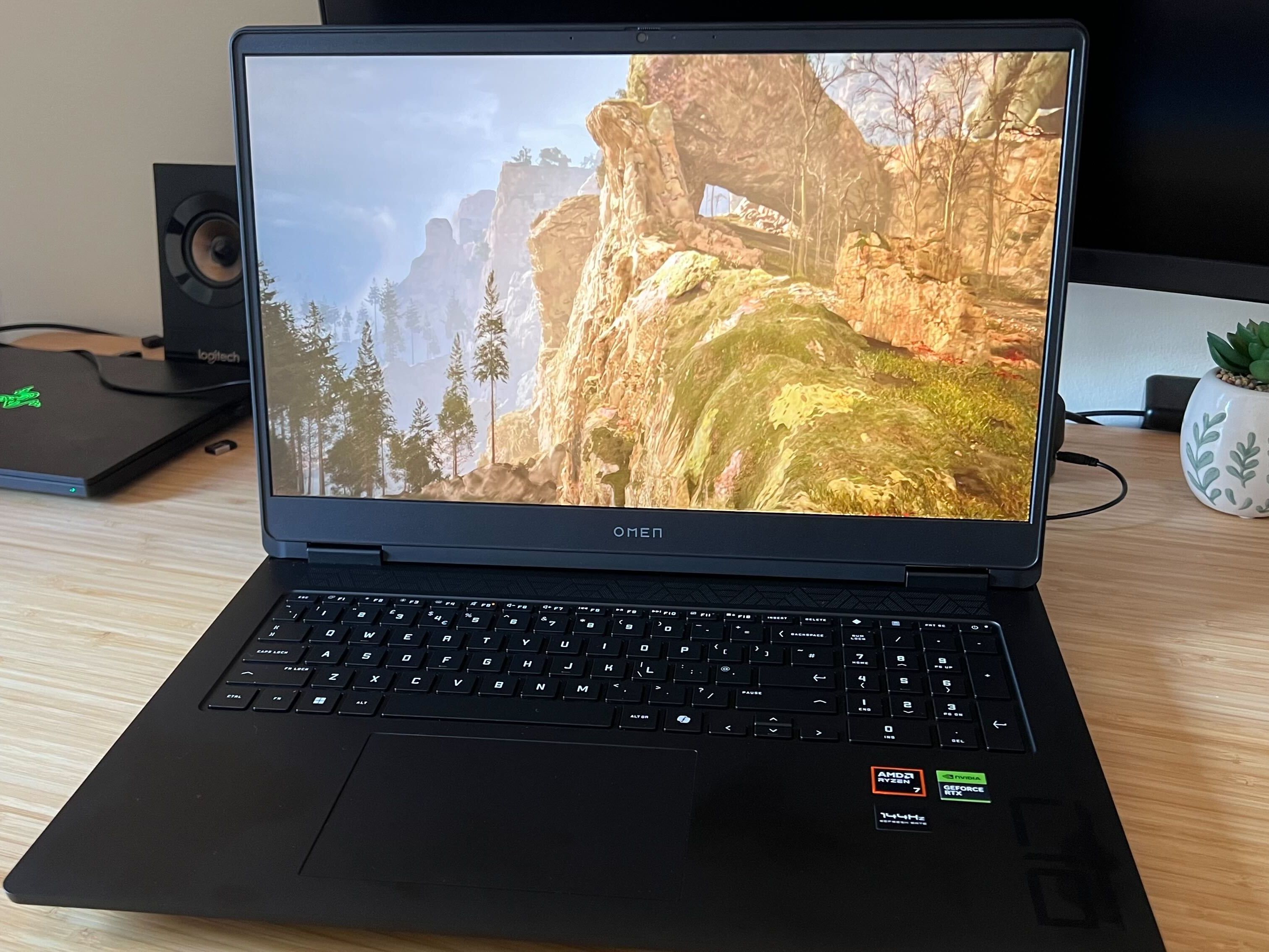 【値下げ可能】OMEN by HP Laptop 17-an0xx HP OMEN by HP 17-w203TX 価格.com限定 Core i7/GTX1060搭載