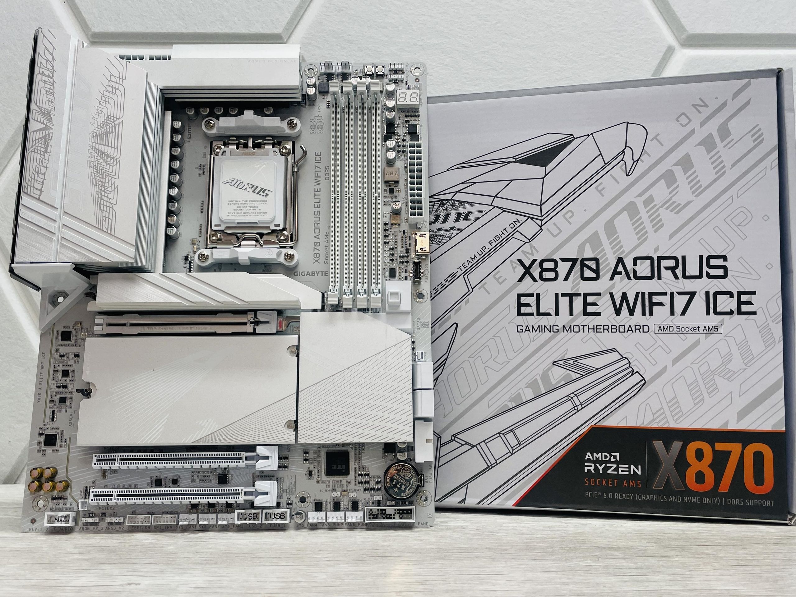 新品未開封 X870 AORUS ELITE WIFI7 ICE ホワイト Gigabyte X870 Aorus Elite WiFi7 Ice review | PC Gamer
