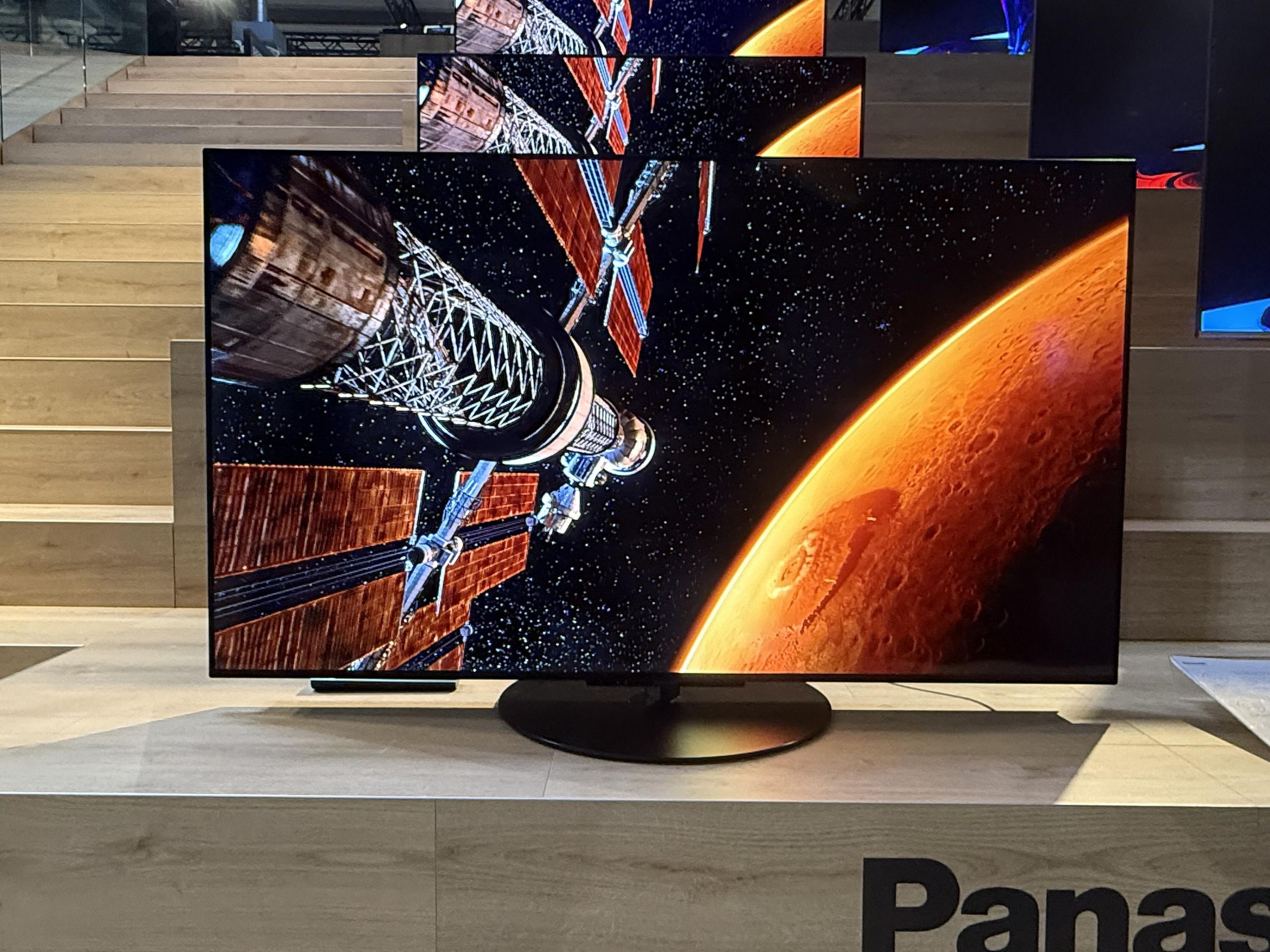 Hands on: Panasonic Z86C (Z85C) review | What Hi-Fi?