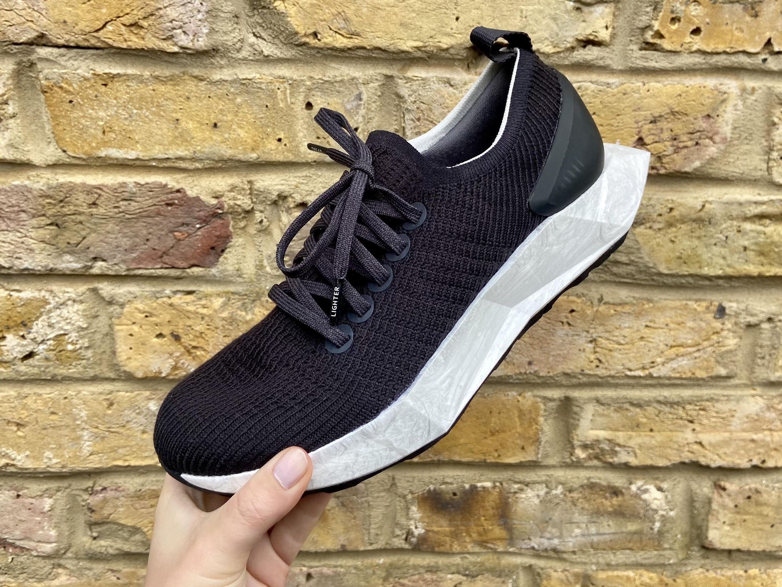 Allbirds Tree Flyer TF 9.92 KG CO2E Black Running Shoes Men\'s Sz 9.5 Allbirds Just Released Its Lightest Running Shoe Ever main image 3