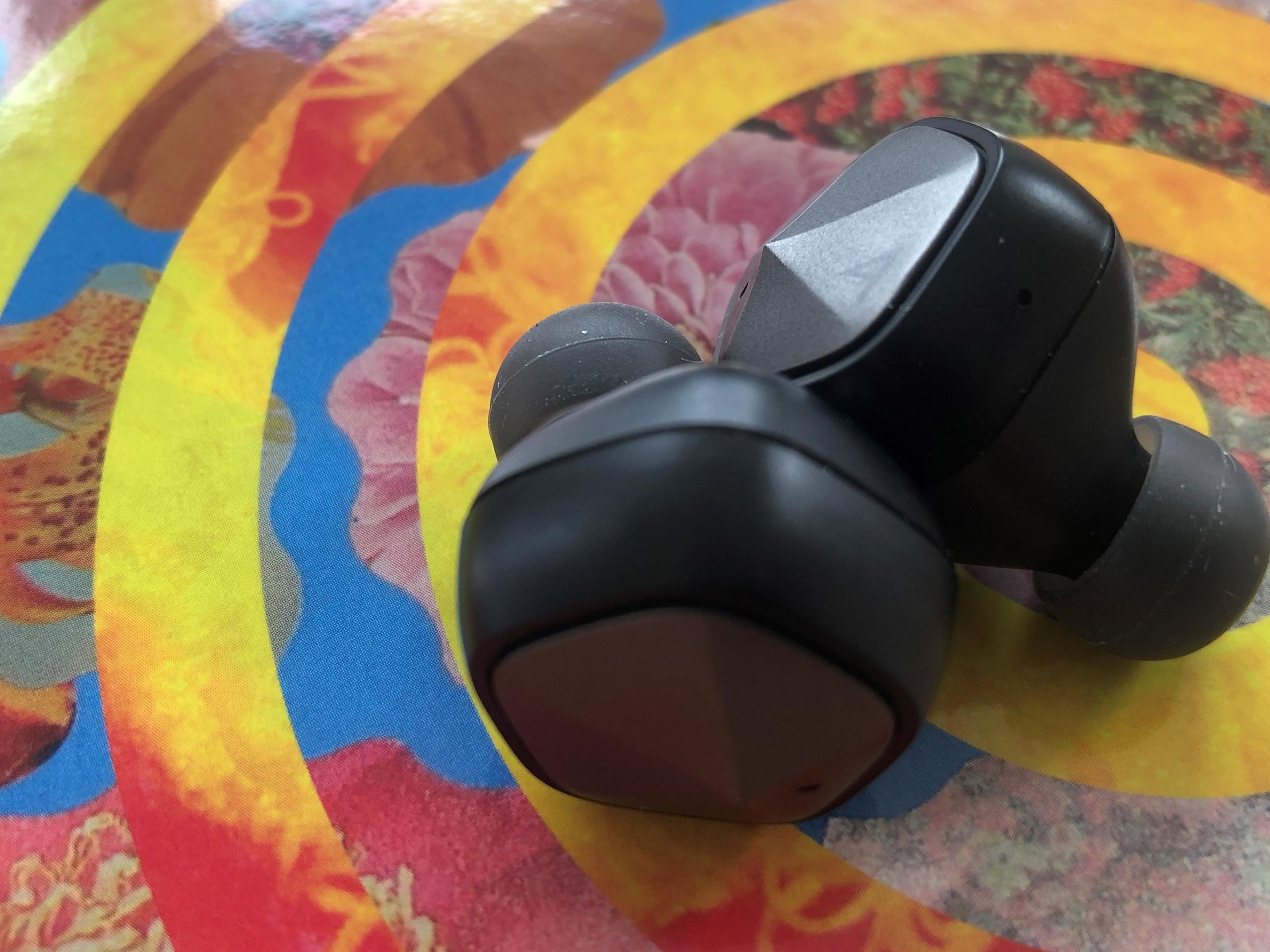 Astell & Kern AK UW100 review: Best wireless earbuds for sound