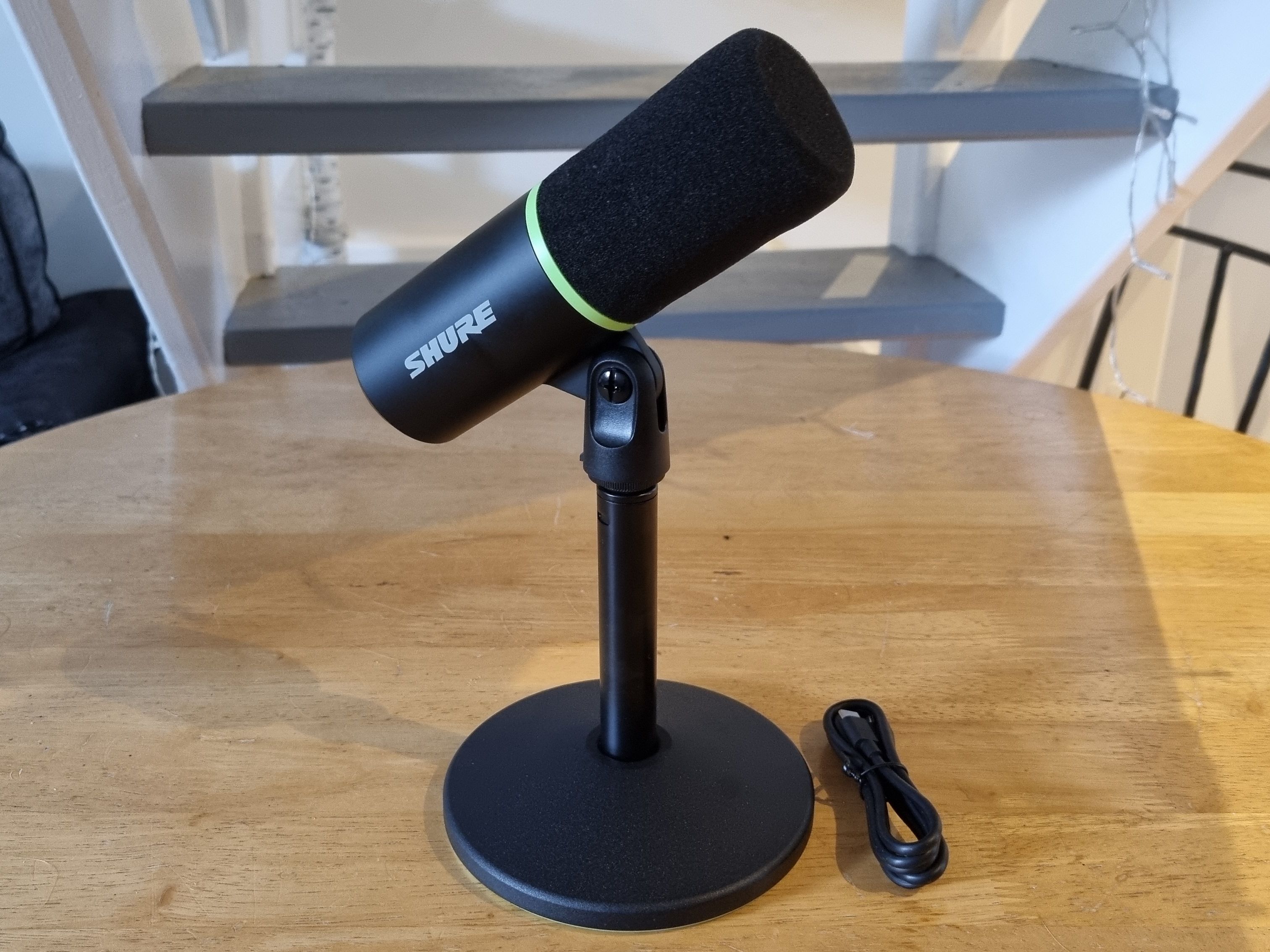 【美品】SHURE MV6 USB GAMING MICROPHONE Shure MV6 USB Gaming Microphone - Tone Tailors Guitar Shop