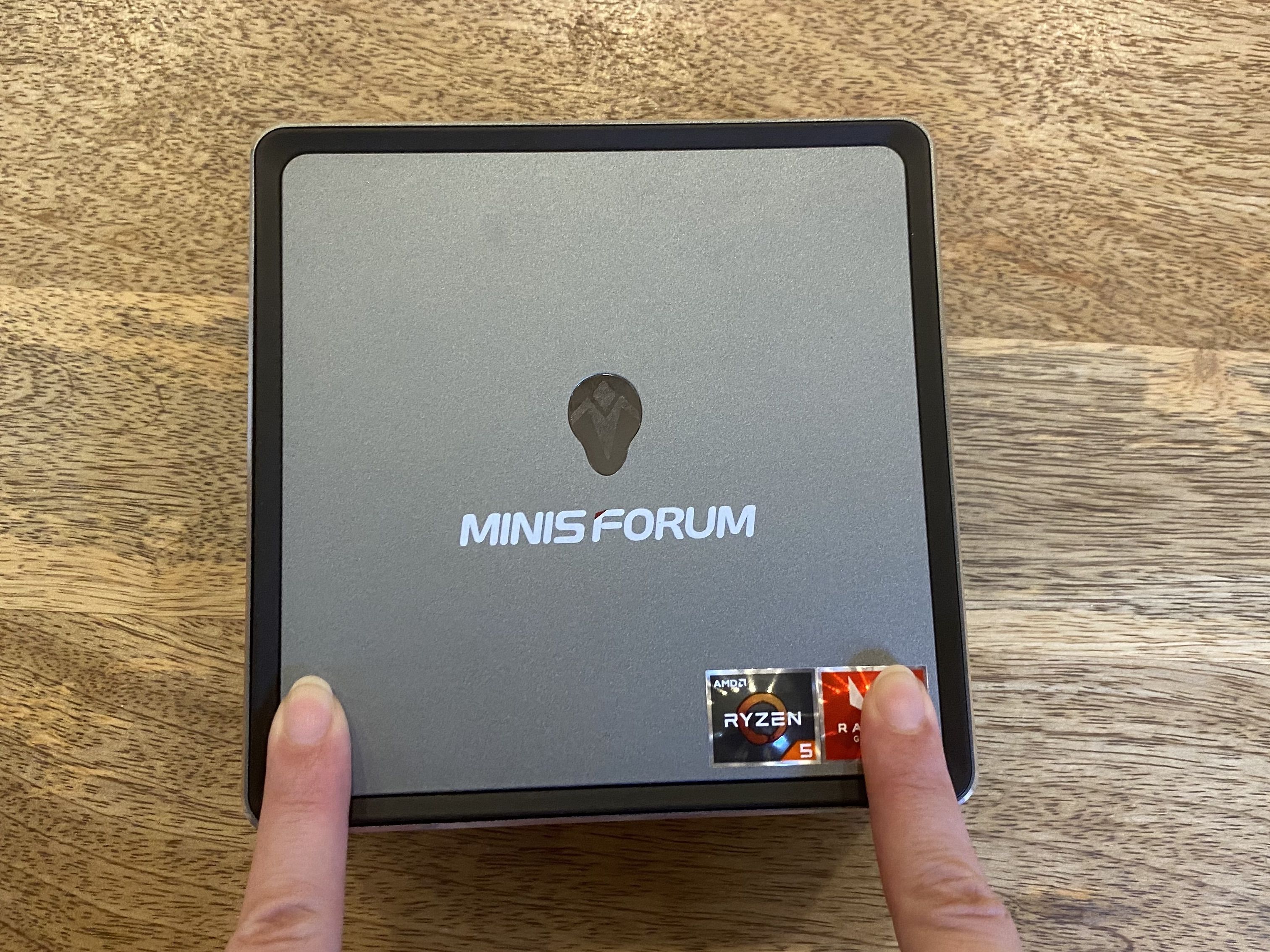 ミニPC MINIS FORUM Deskmini Series Amazon.com: MINISFORUM DeskMini UM760 Slim Mini PC AMD Ryzen