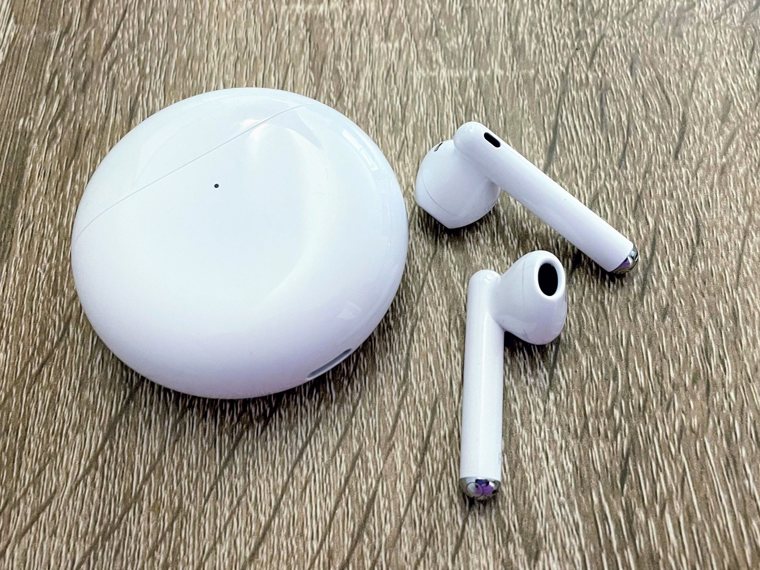 HUAWEI FreeBuds 4 ホワイト HUAWEI FreeBuds 4 - HUAWEI 日本