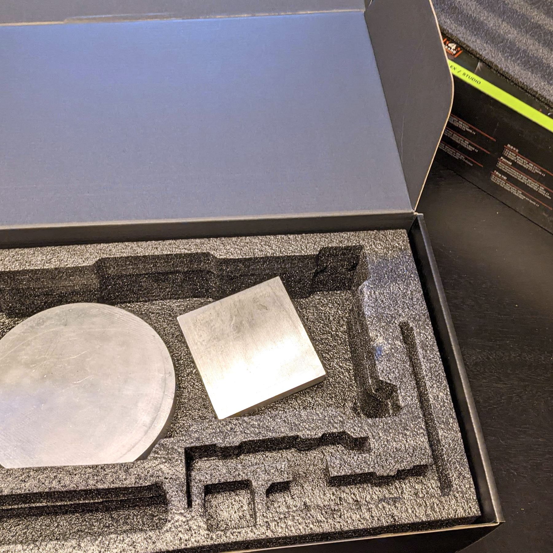 Newegg: Refund Issued for RTX 4090 Box Filled With Metal Weights