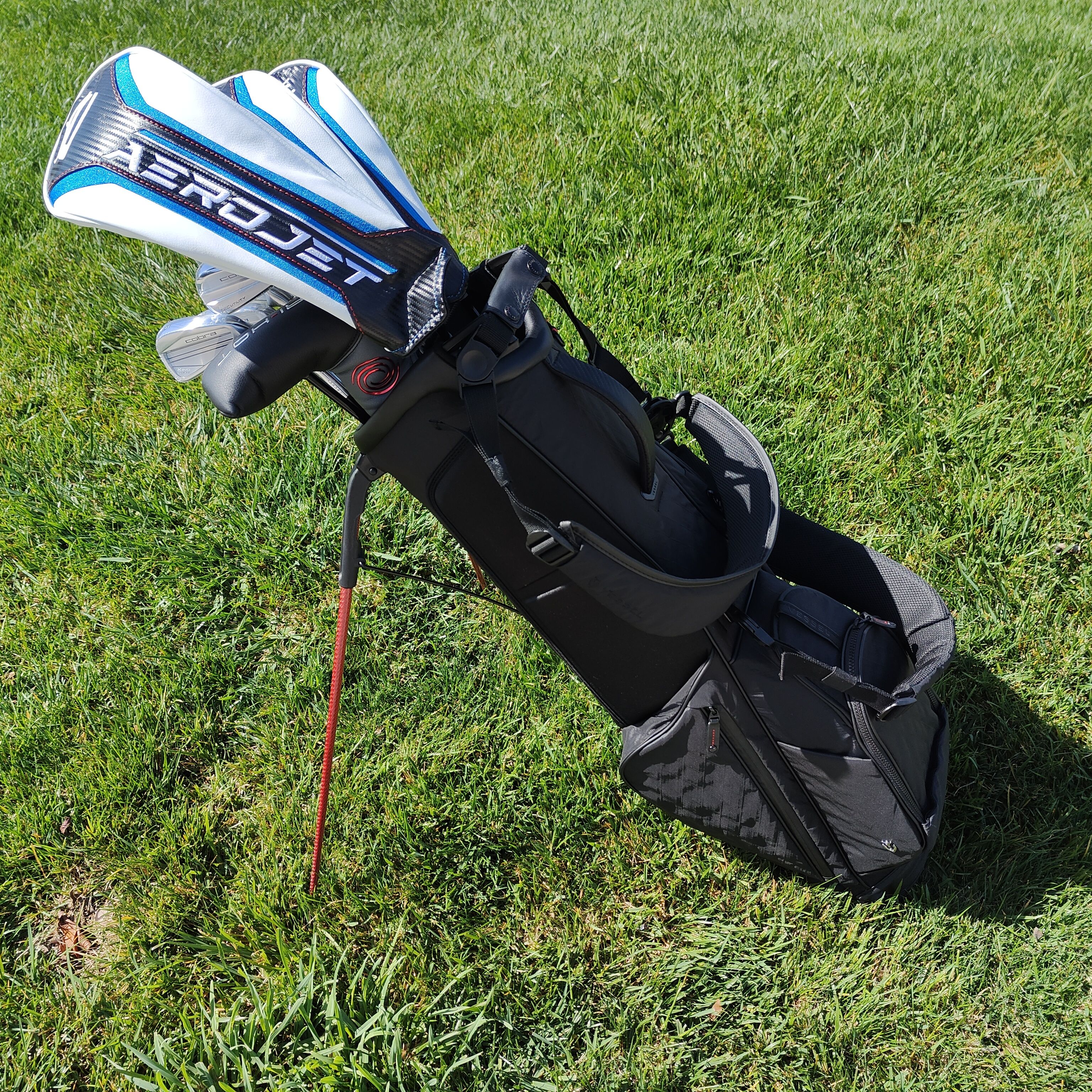 ベゼルPlayer III Stand - DXR Black / 14-Way DXR Material: The Ultimate in Lightweight Golf Bag Material