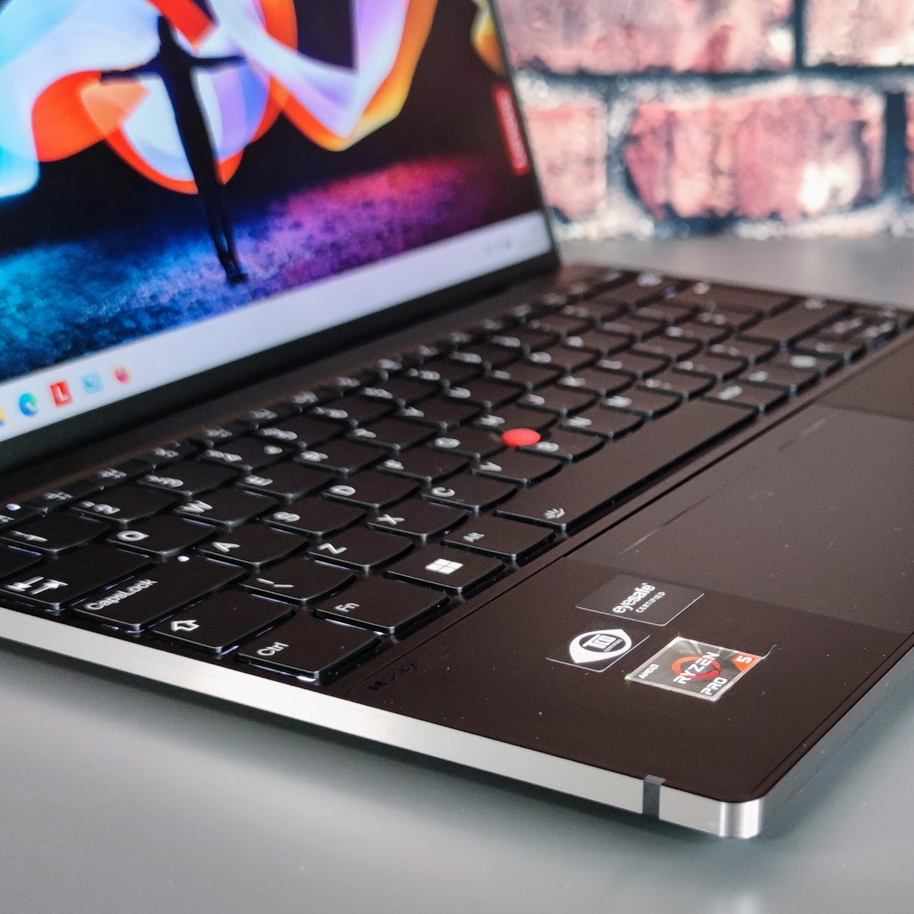 【美品】ThinkPad Z13 Gen 1(AMD) 32GB Lenovo ThinkPad Z13 Gen 1 review: A ThinkPad for the mainstream