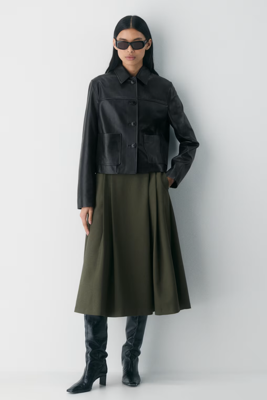 Aritzia, Enterprise Skirt