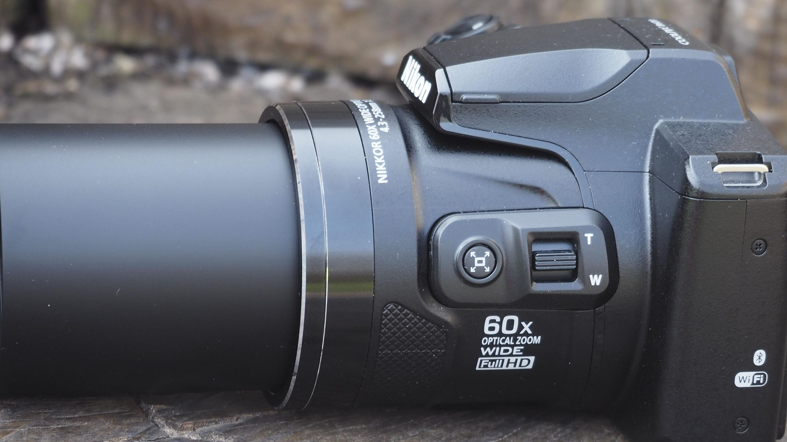 オーバーホール済　Nikon COOLPIX P1000　ARCREST II Nikon creates a superzoom monster