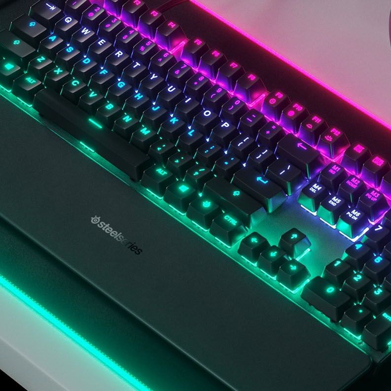 SteelSeries Apex 5 review | Tom's Guide